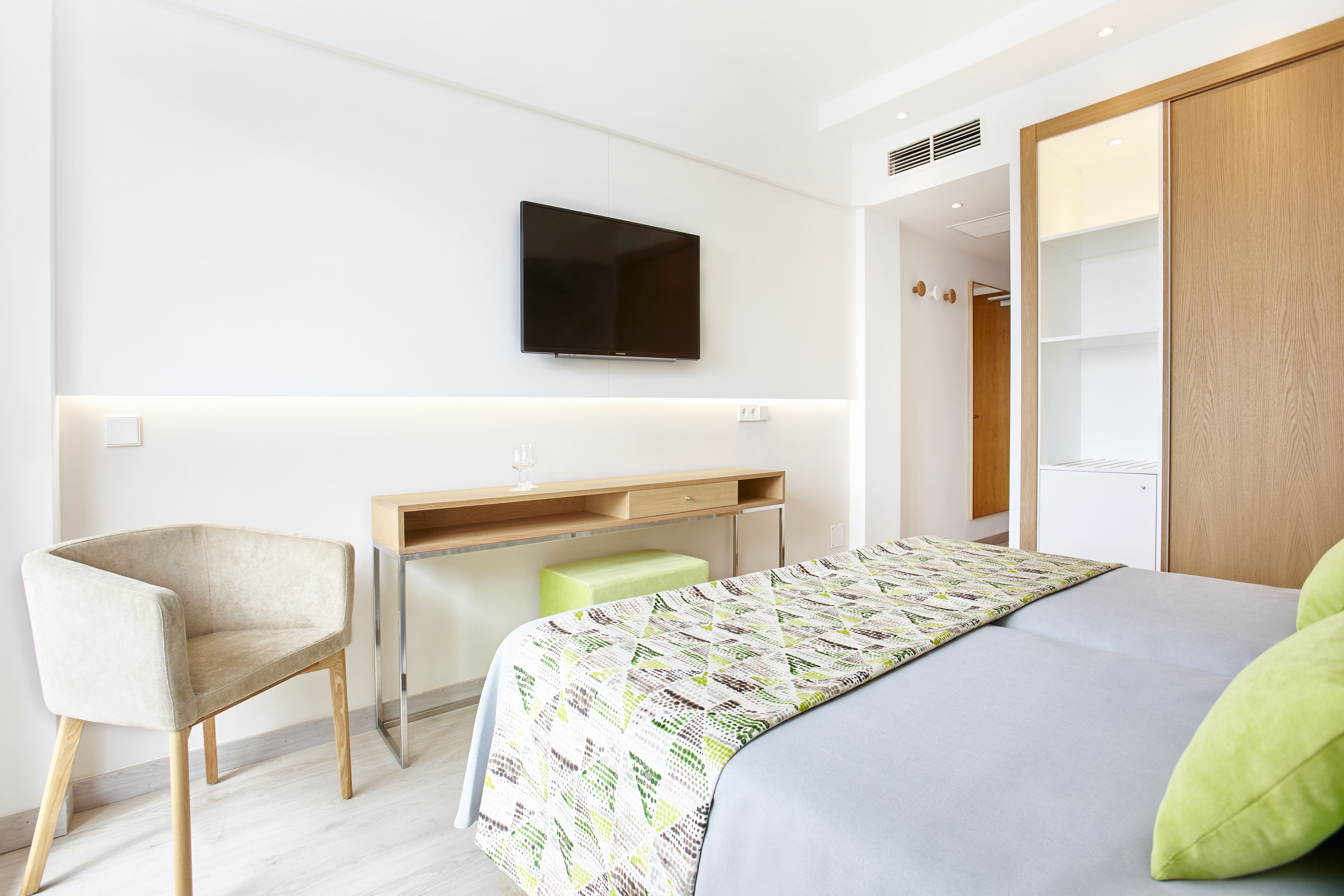 Double or Twin Sea View