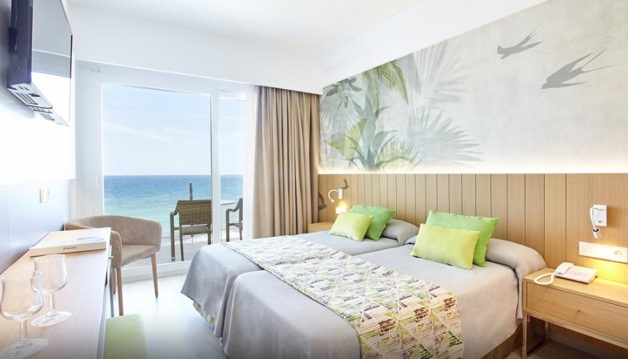 Double or Twin Sea View