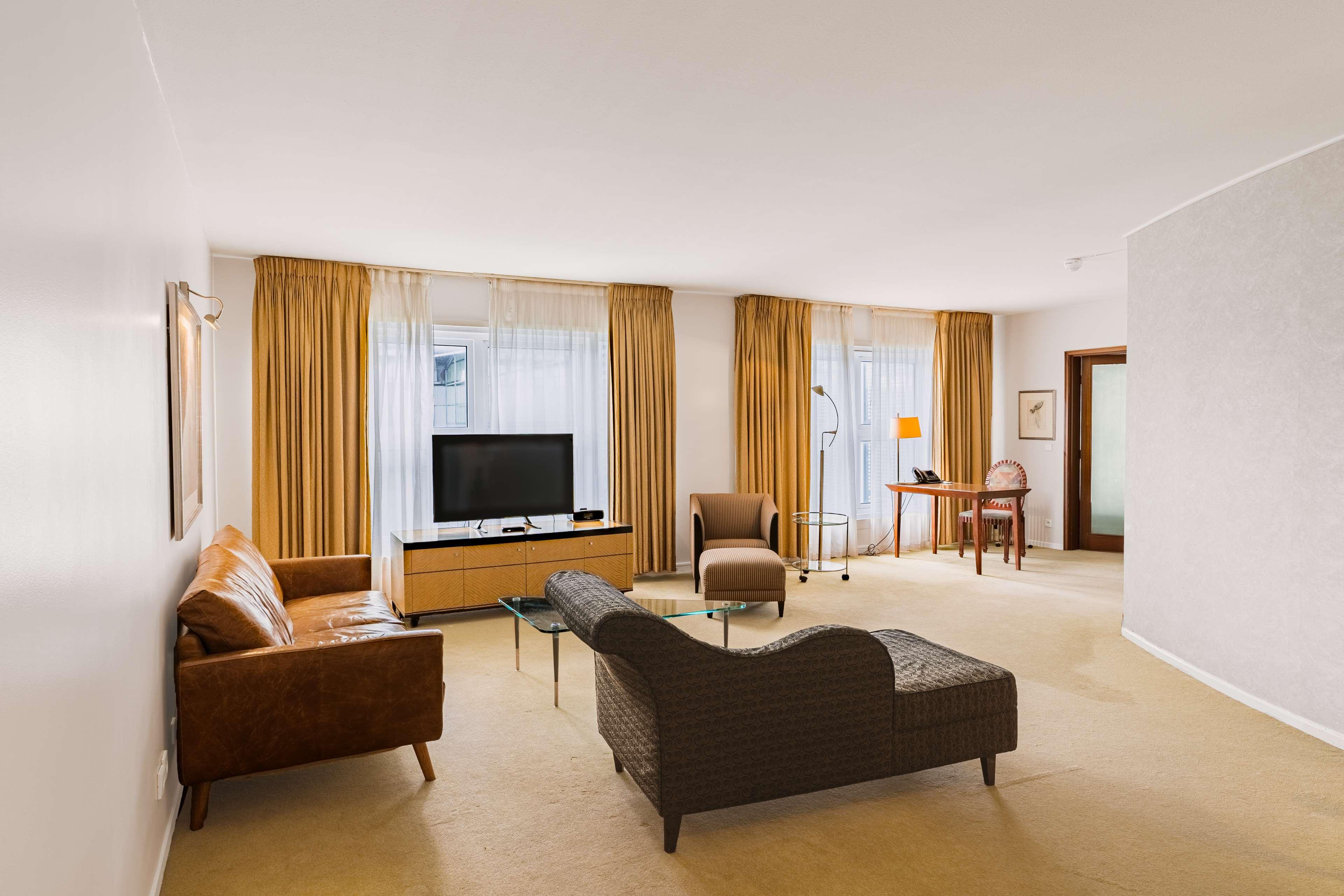 Suite King Bed Non Smoking