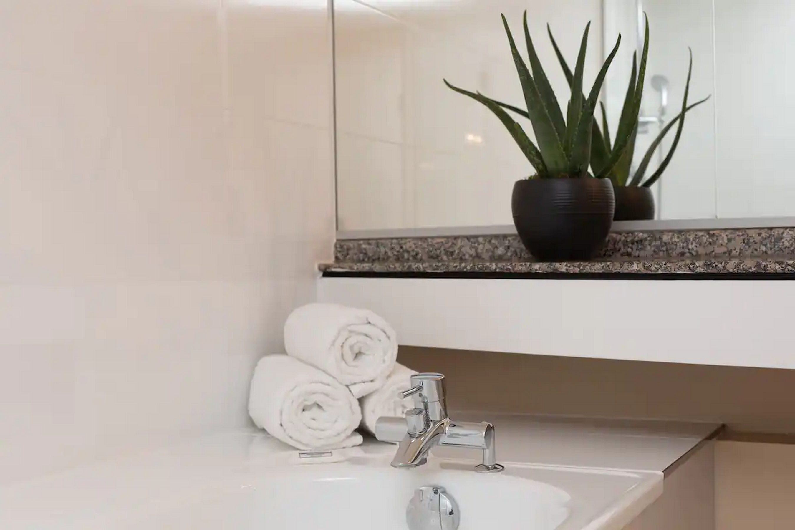 Double Queen Size Bed