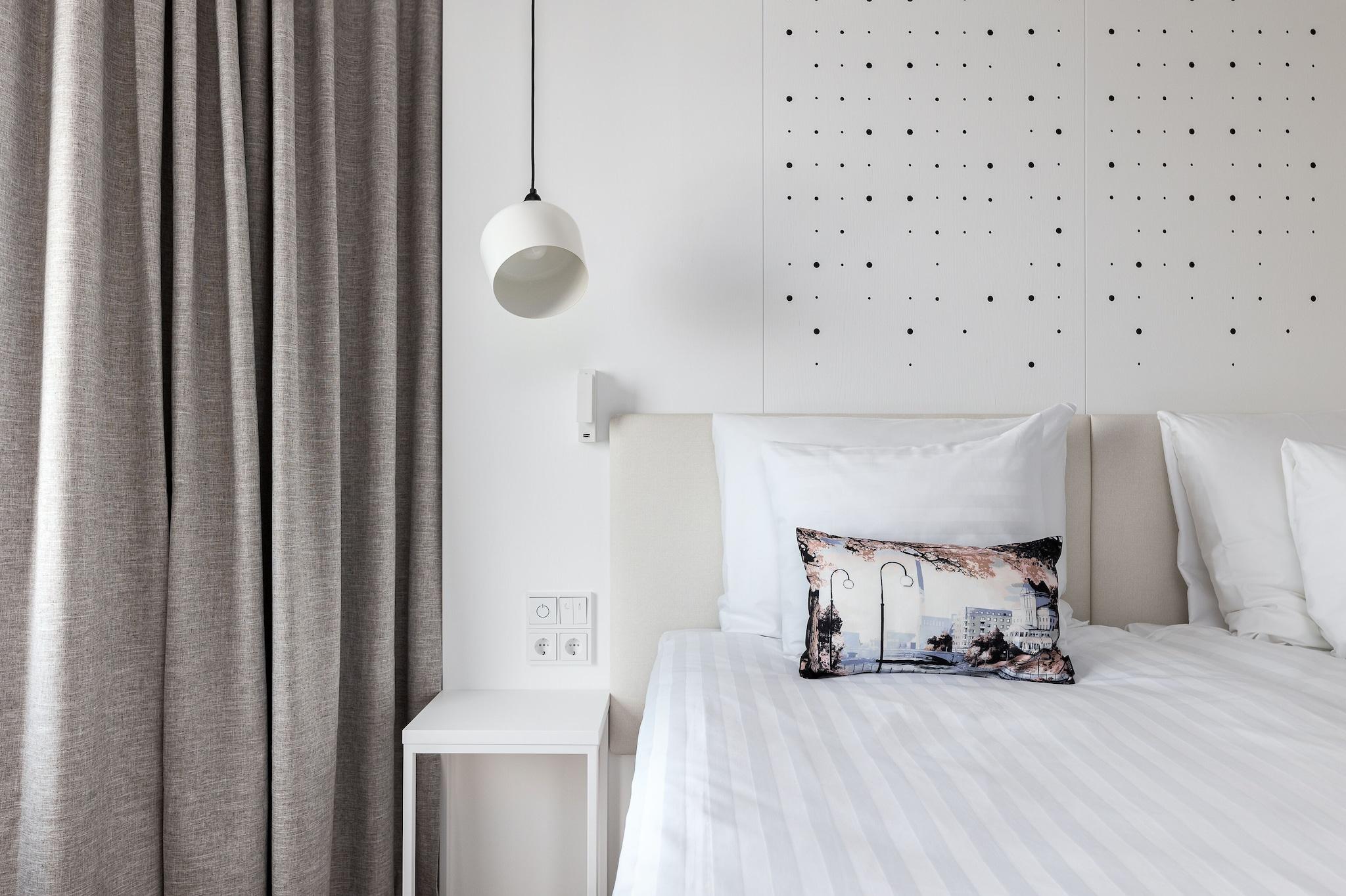 Double Superior King Bed