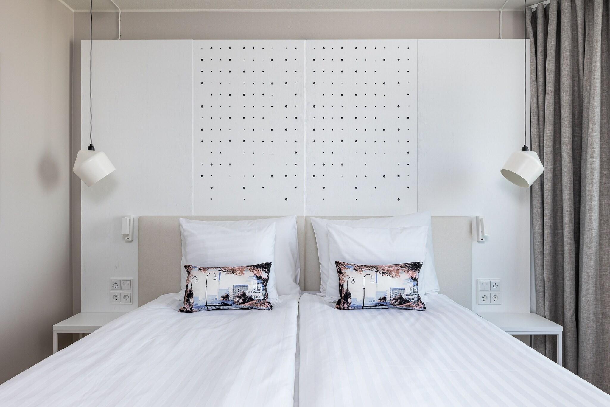 Double Superior King Bed