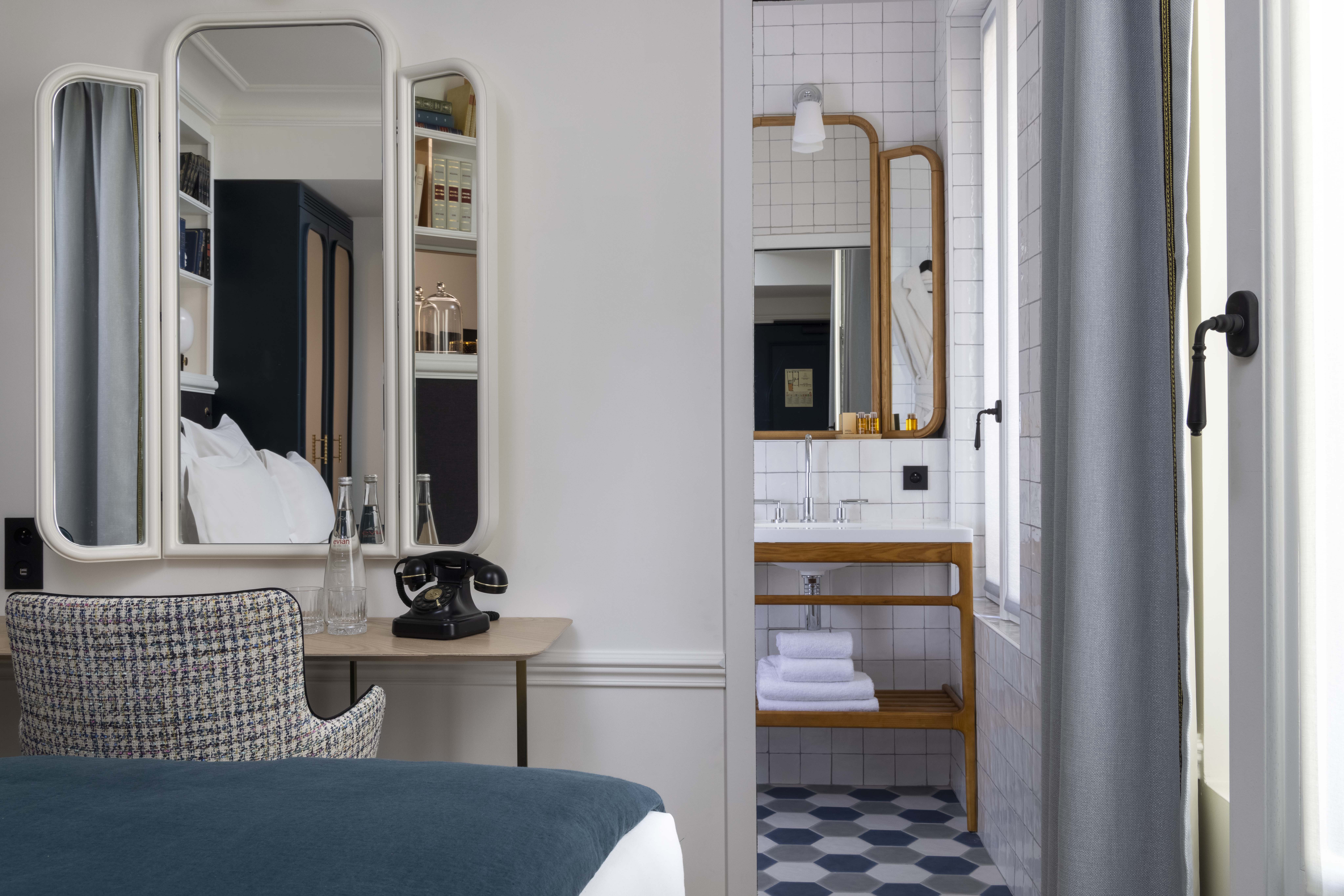 Double or Twin Superior