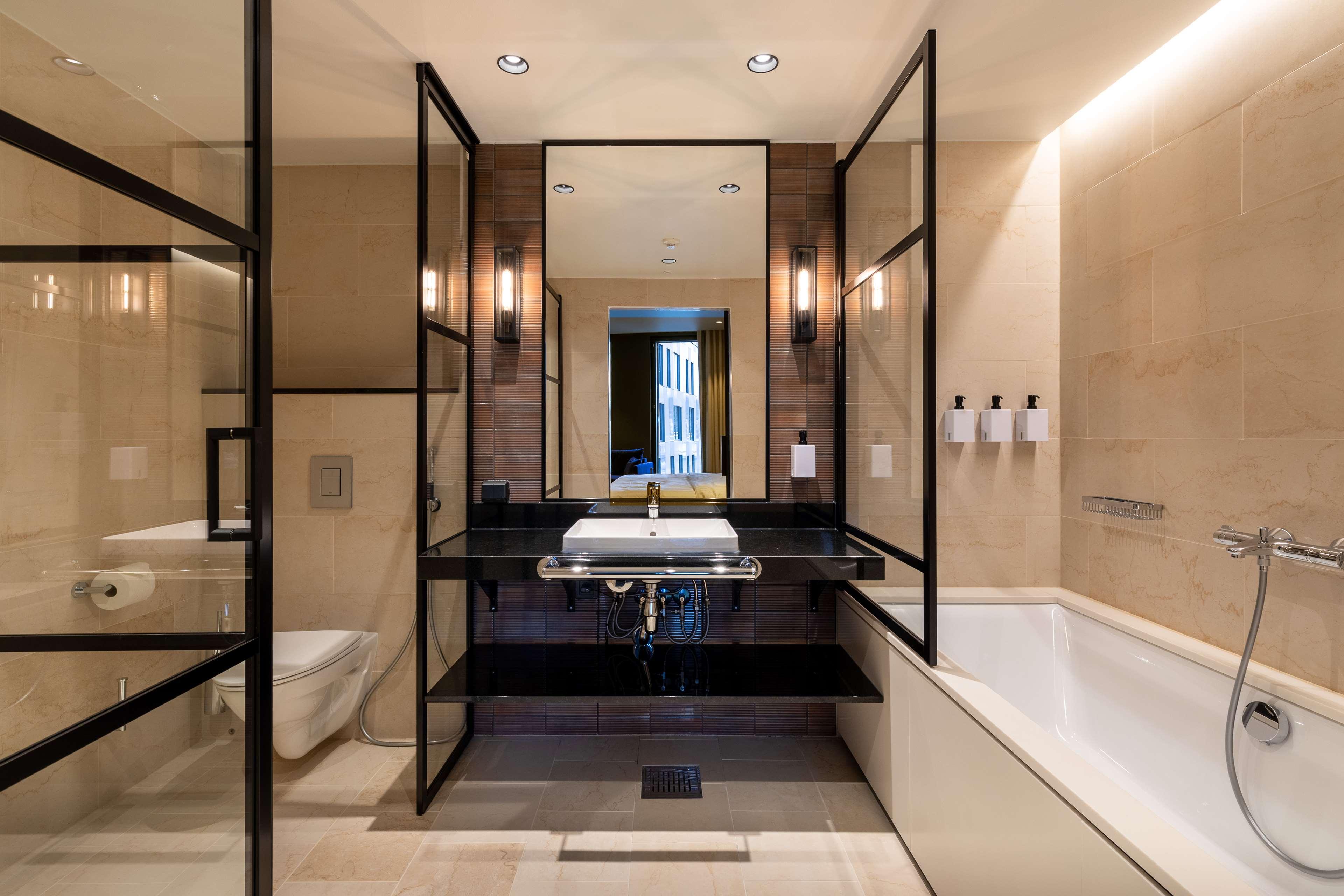 Double Single Superior