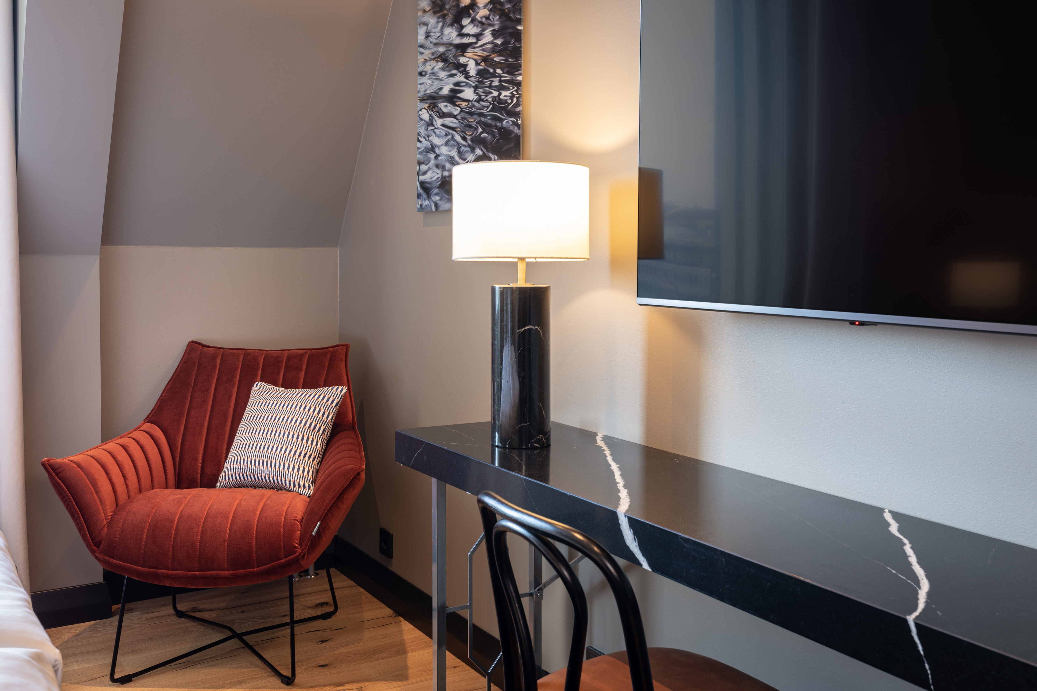 Double Superior King Bed