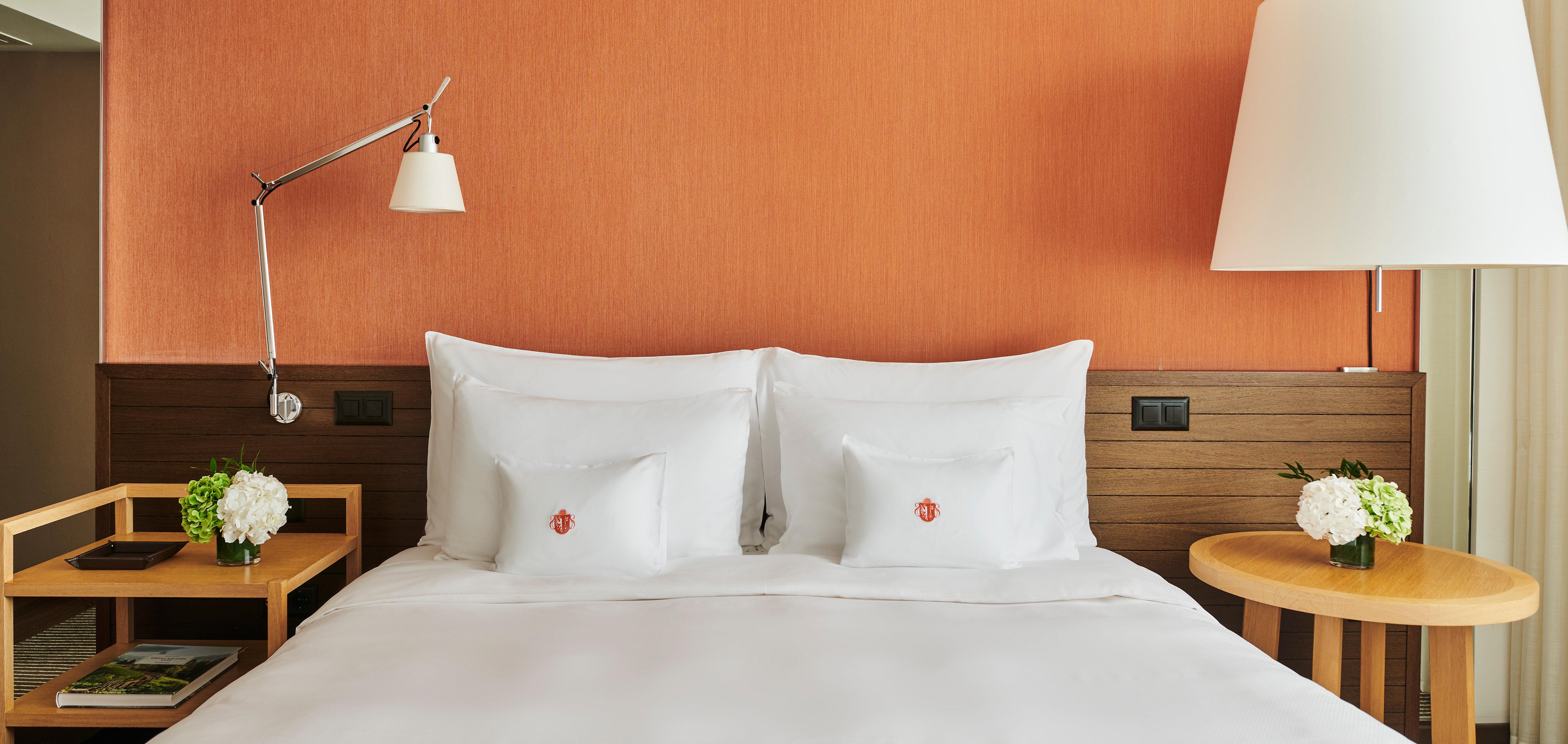 Double Classic King Bed