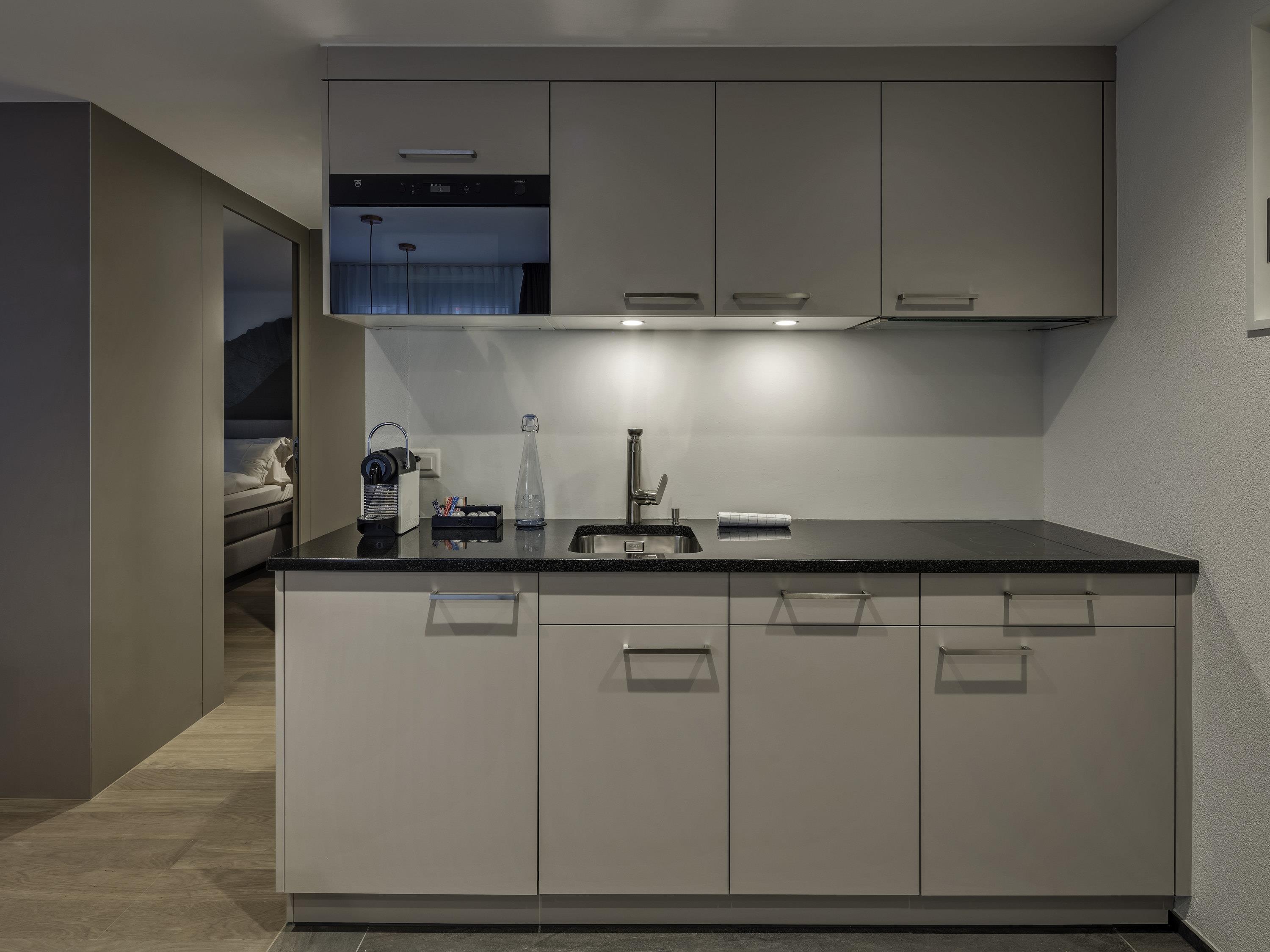Apartment with Kitchenette