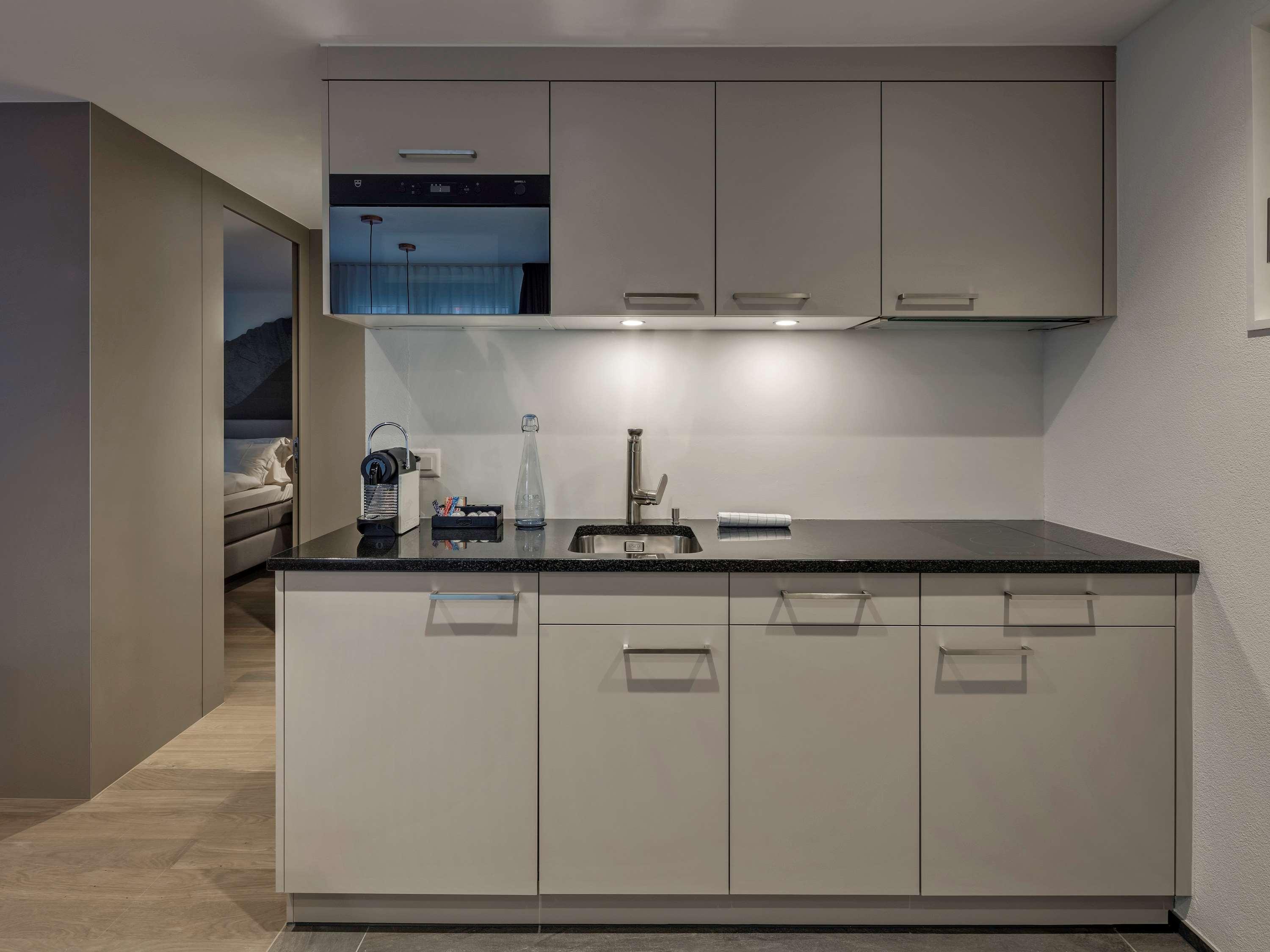 Apartment with Kitchenette