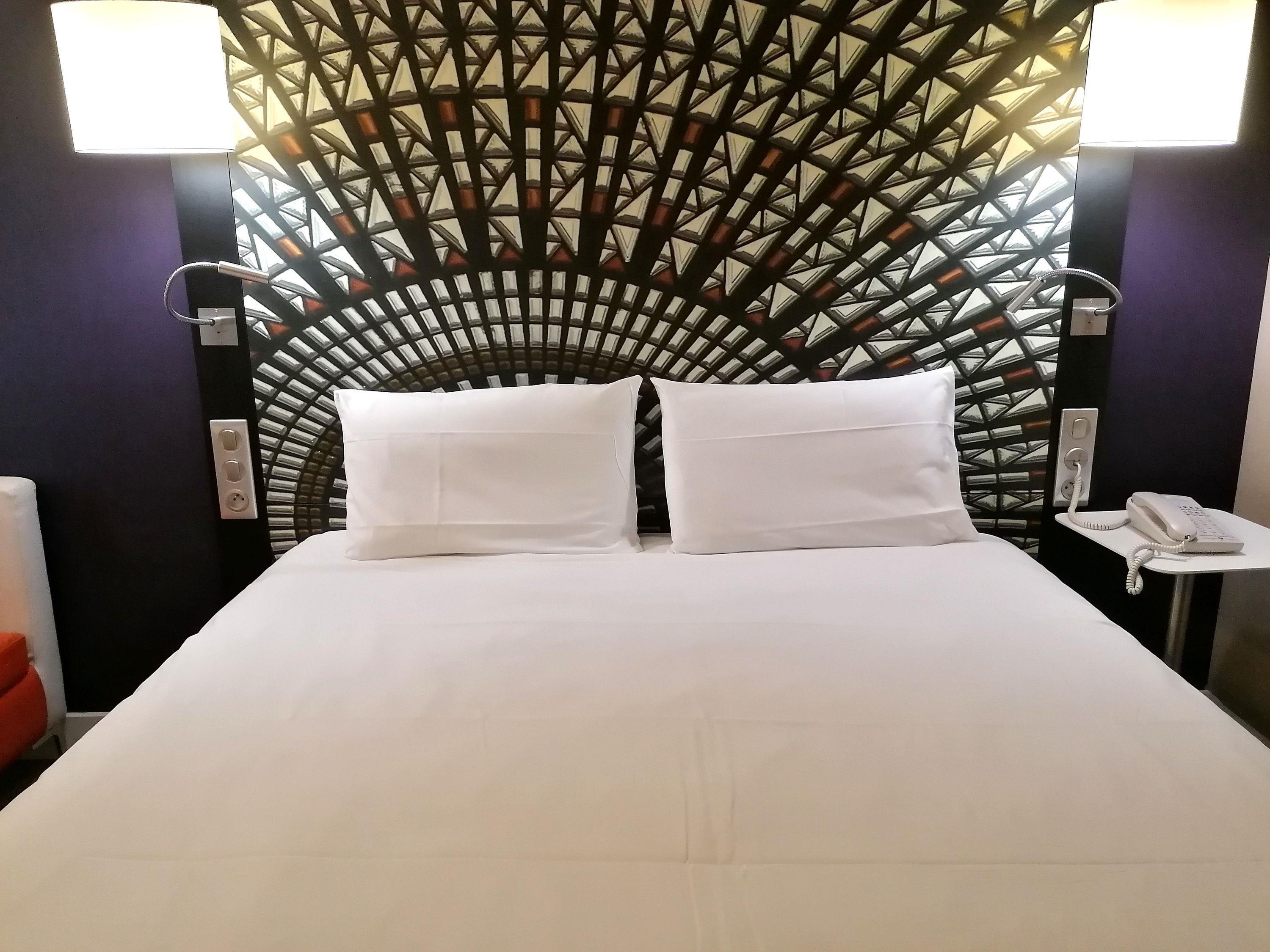 Double Classic Double Bed