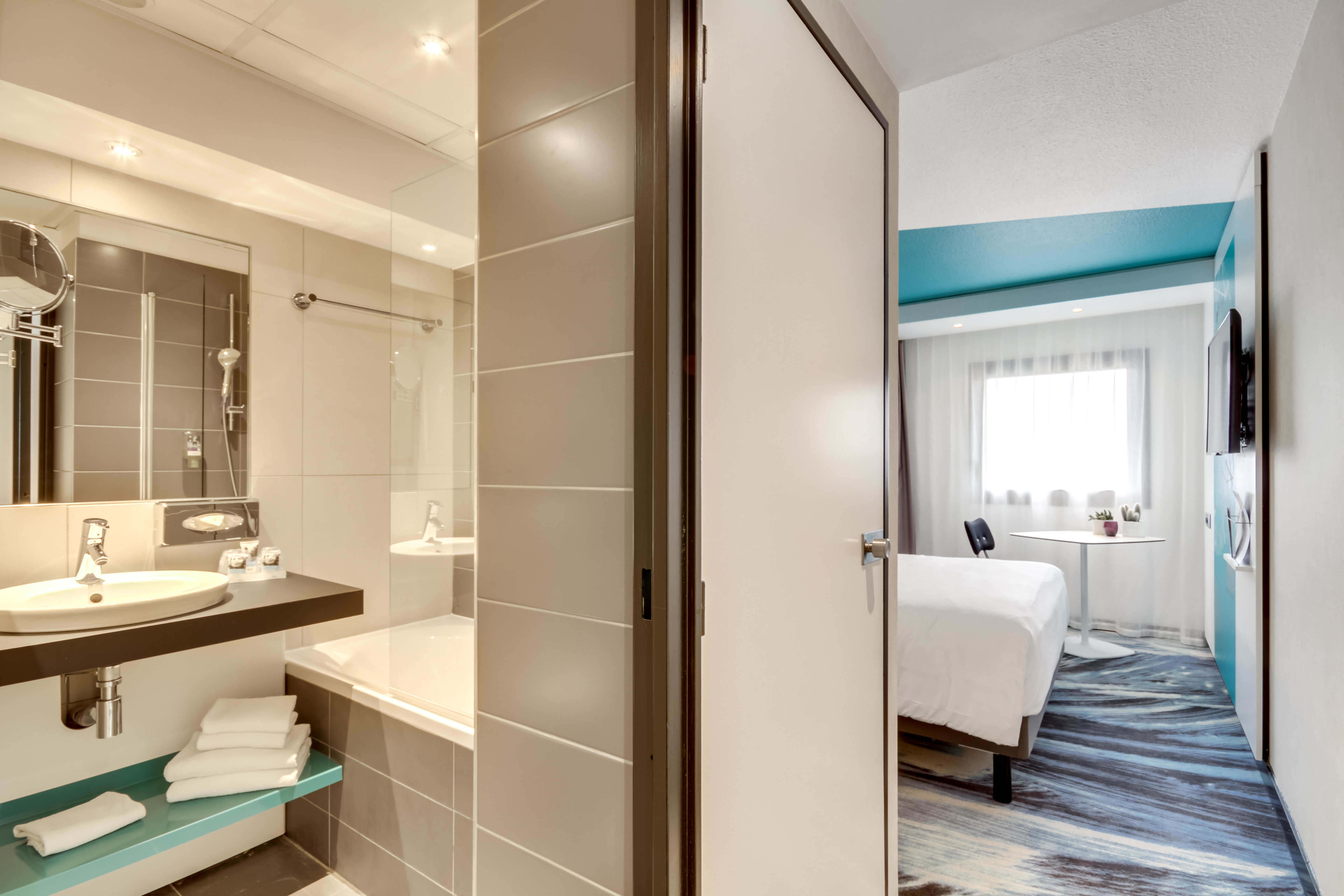 Double or Twin Standard