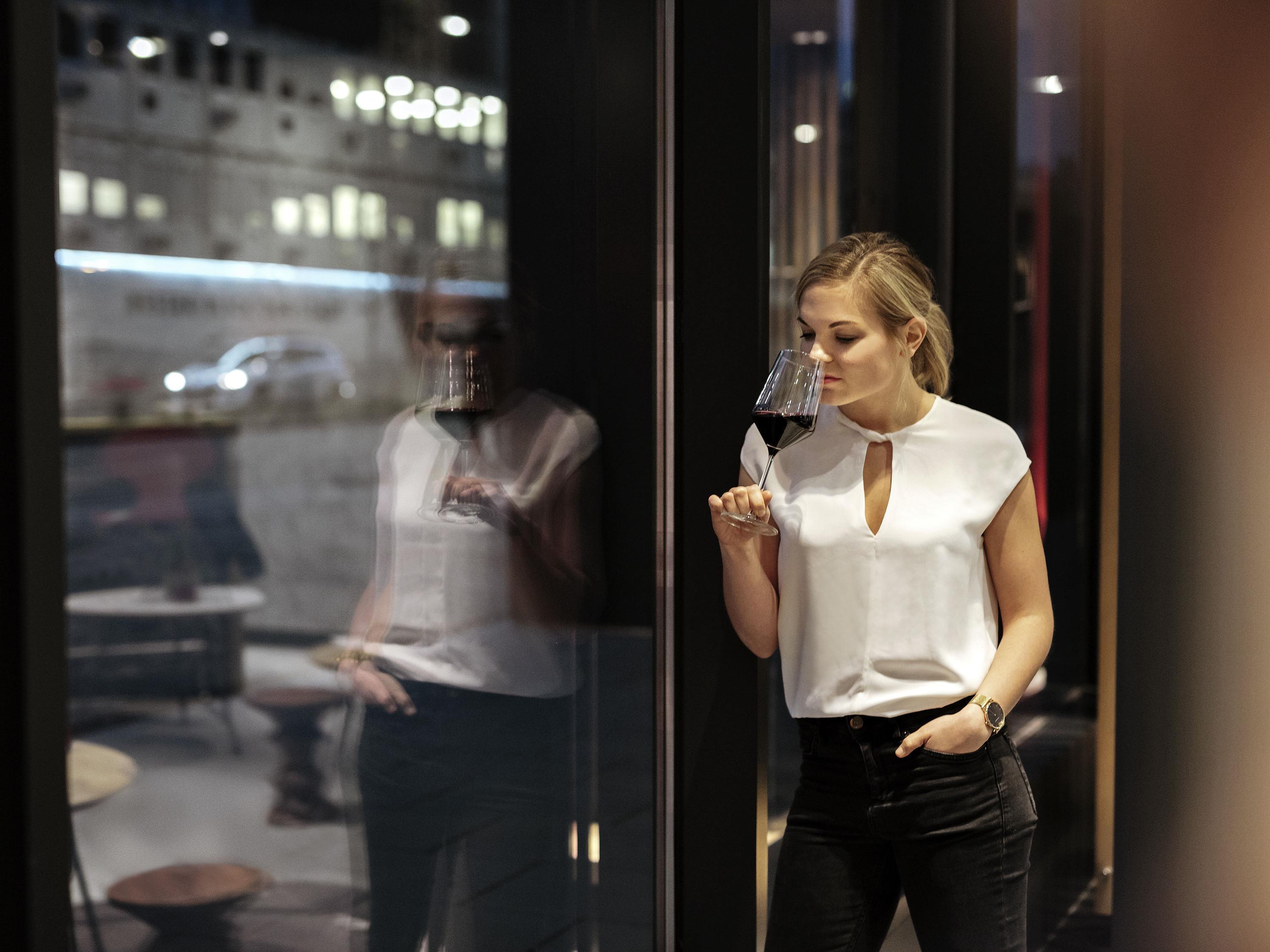 Double Queen Size Bed