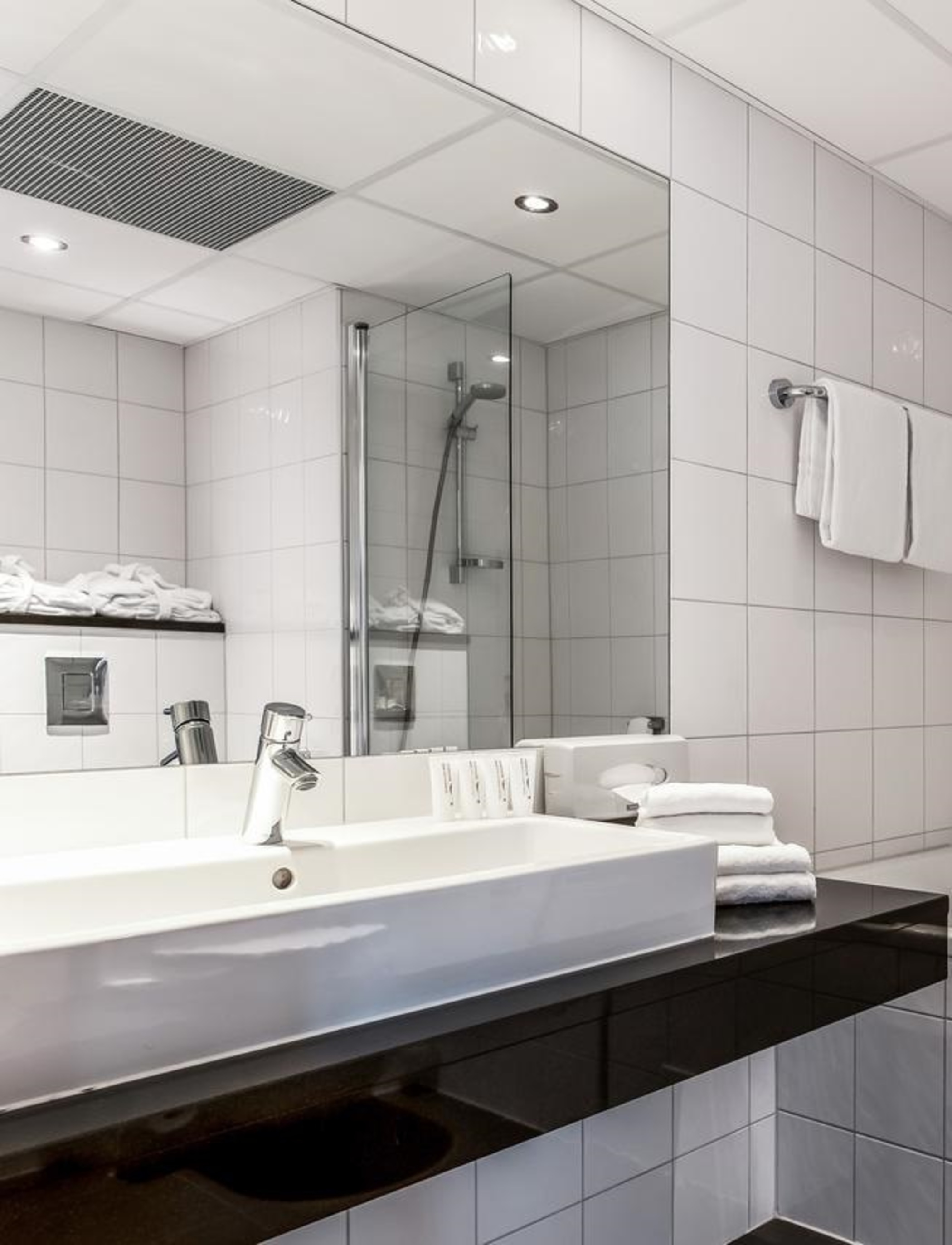 Double Single Superior King Bed