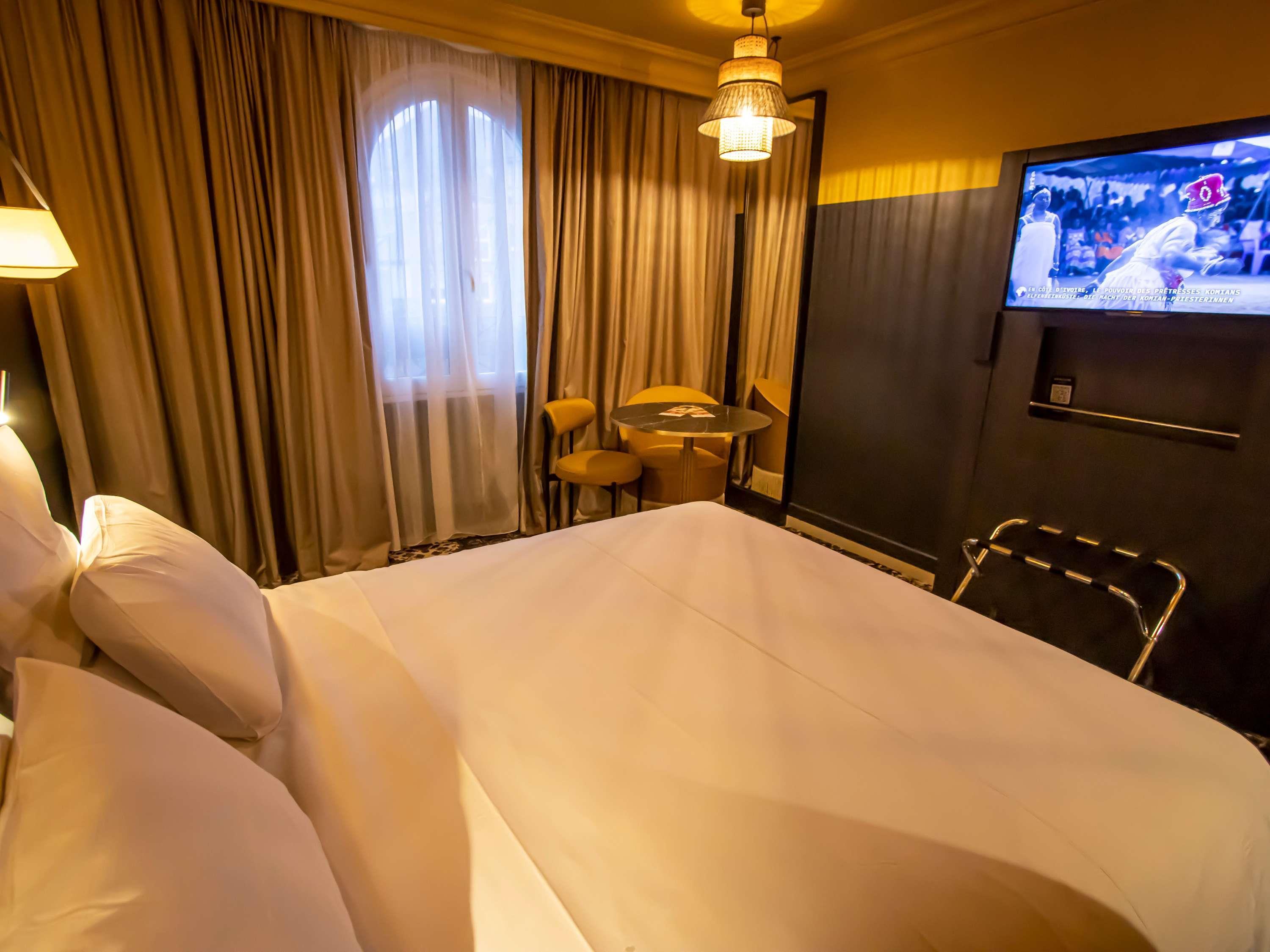 Double Superior with Double Bed