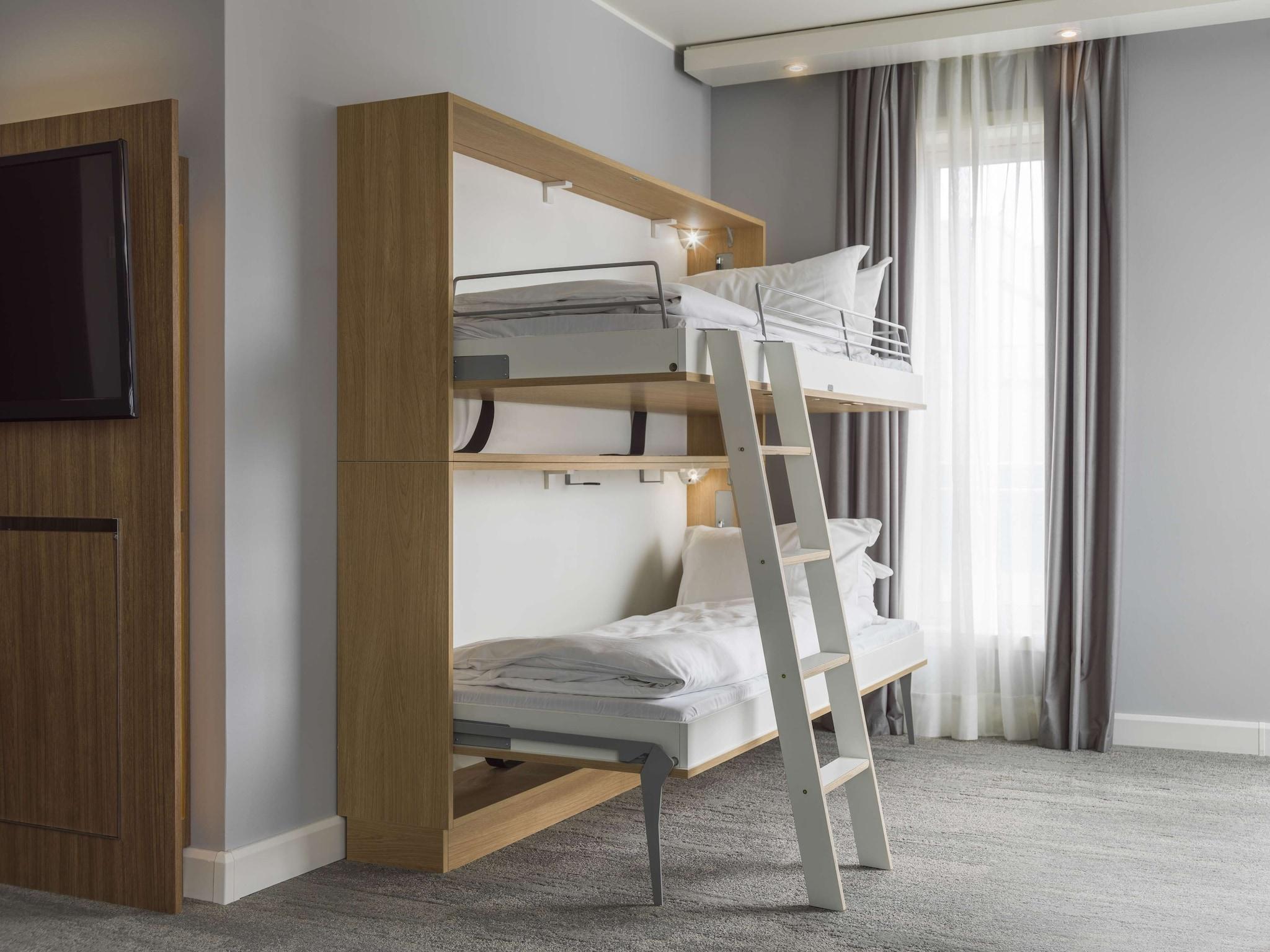 Family Room King Size Bed