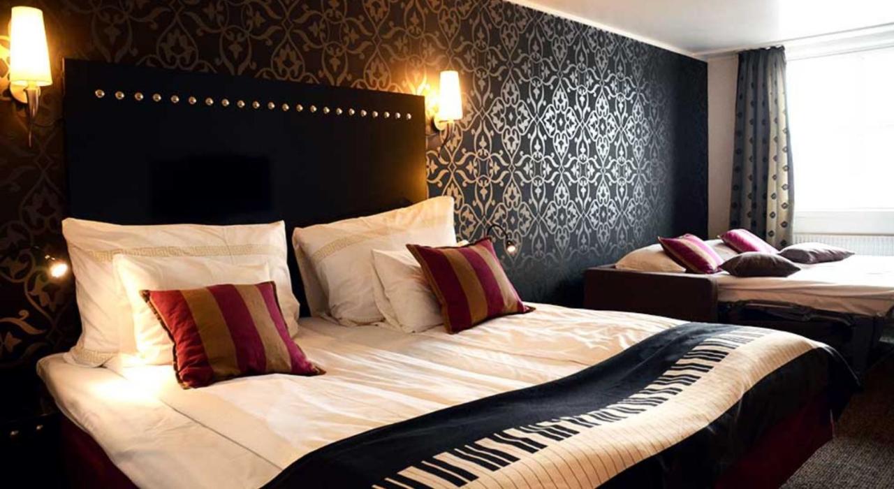 Family Room Standard