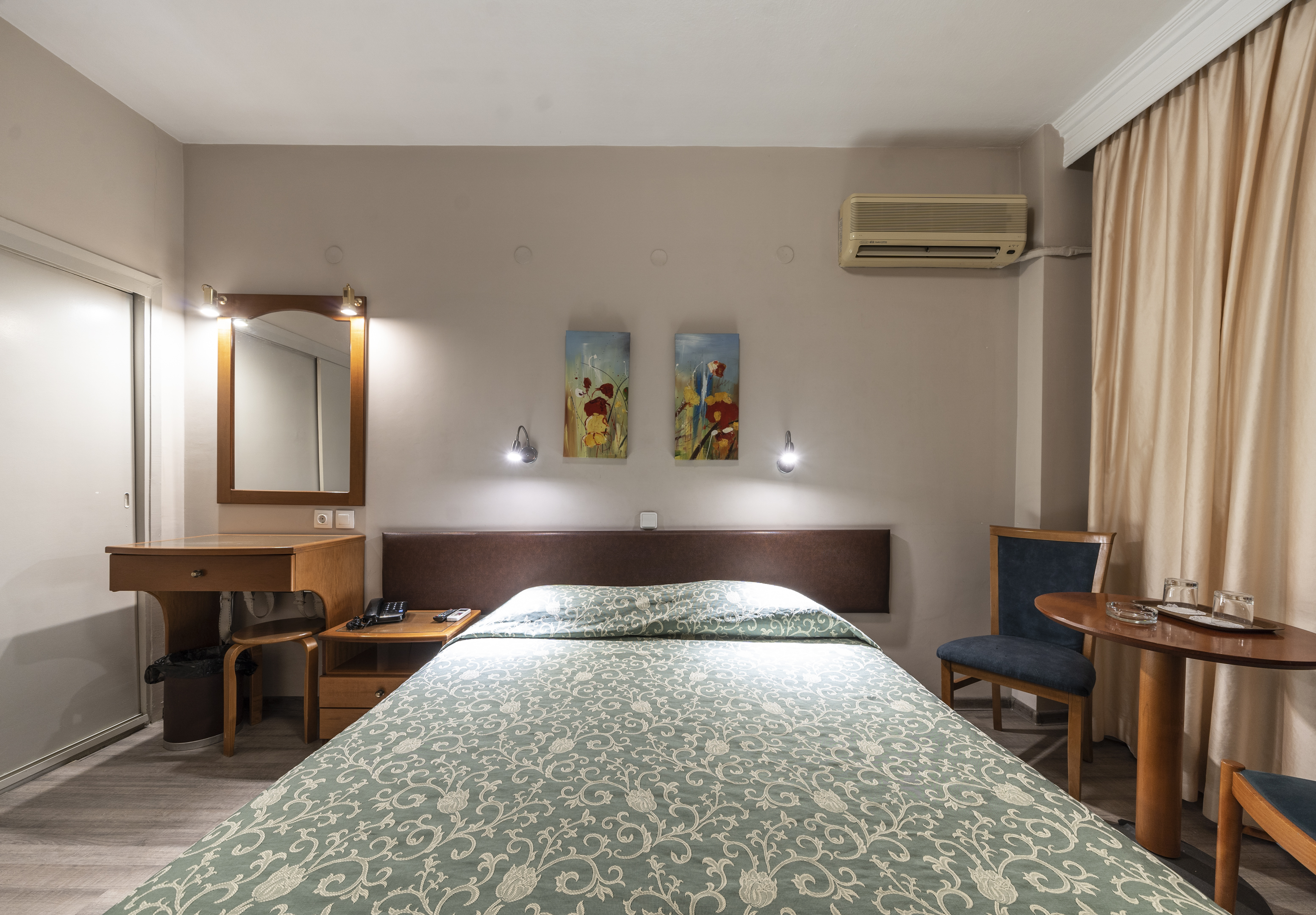 Family Room Standard