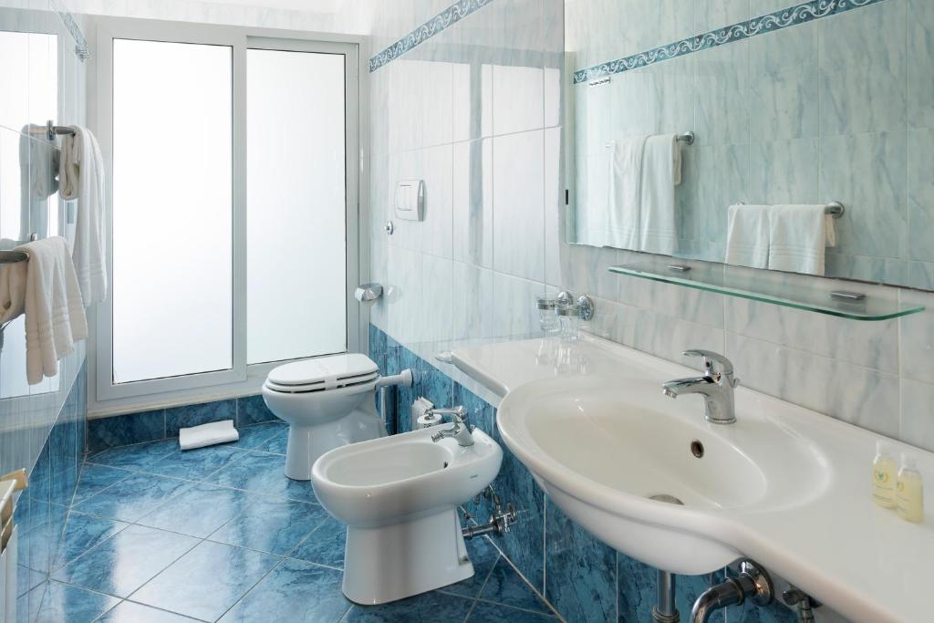 Double or Twin Sea View