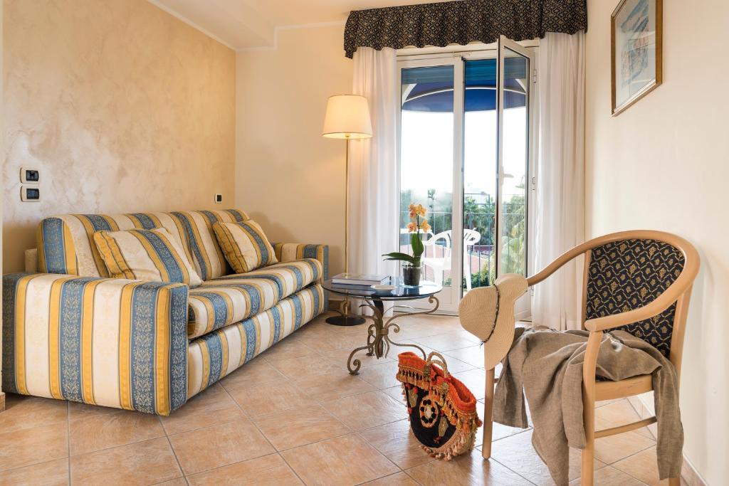 Junior Suite with Balcony