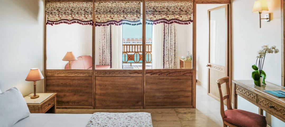 Family Room Superior