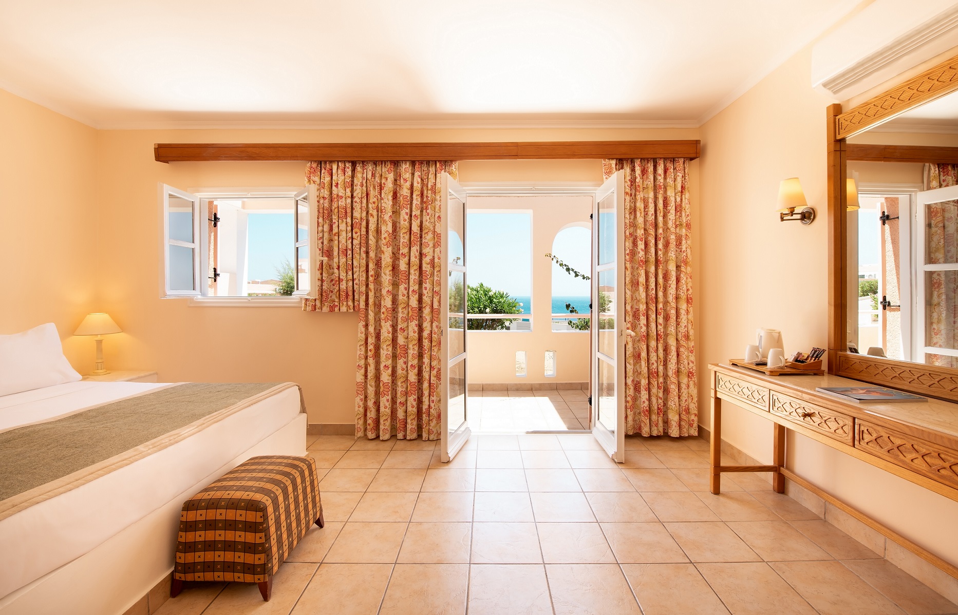 Family Room Sea View