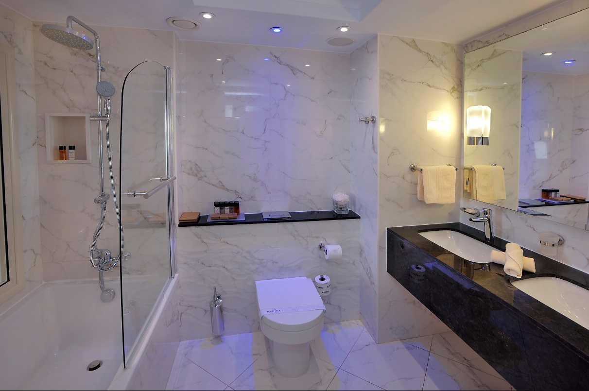 Junior Suite Pool View