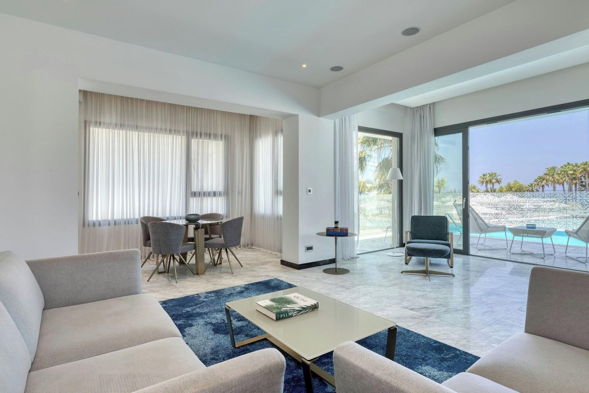 Suite King Bed One Bedroom 