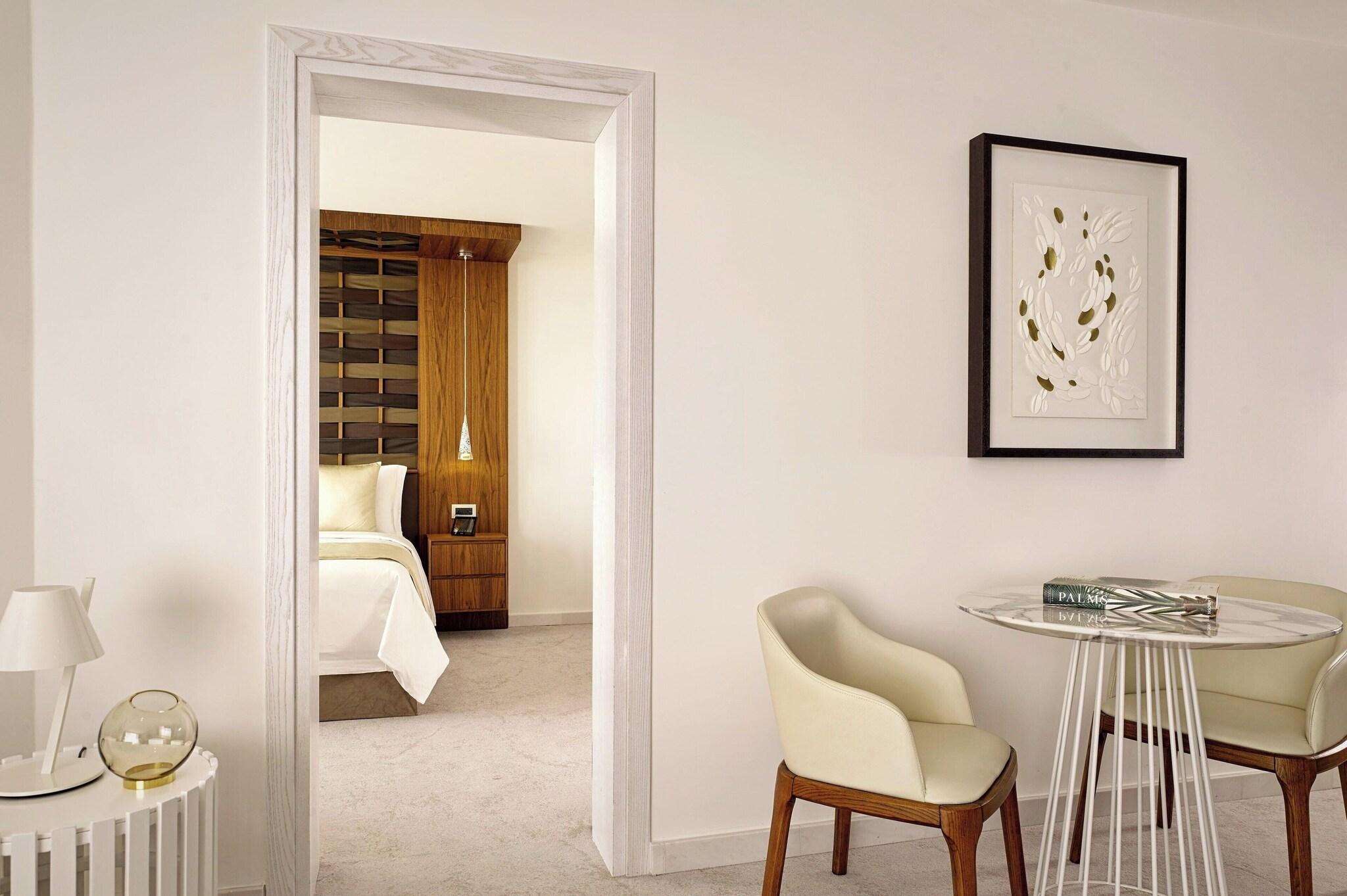 Suite King Bed Non Smoking