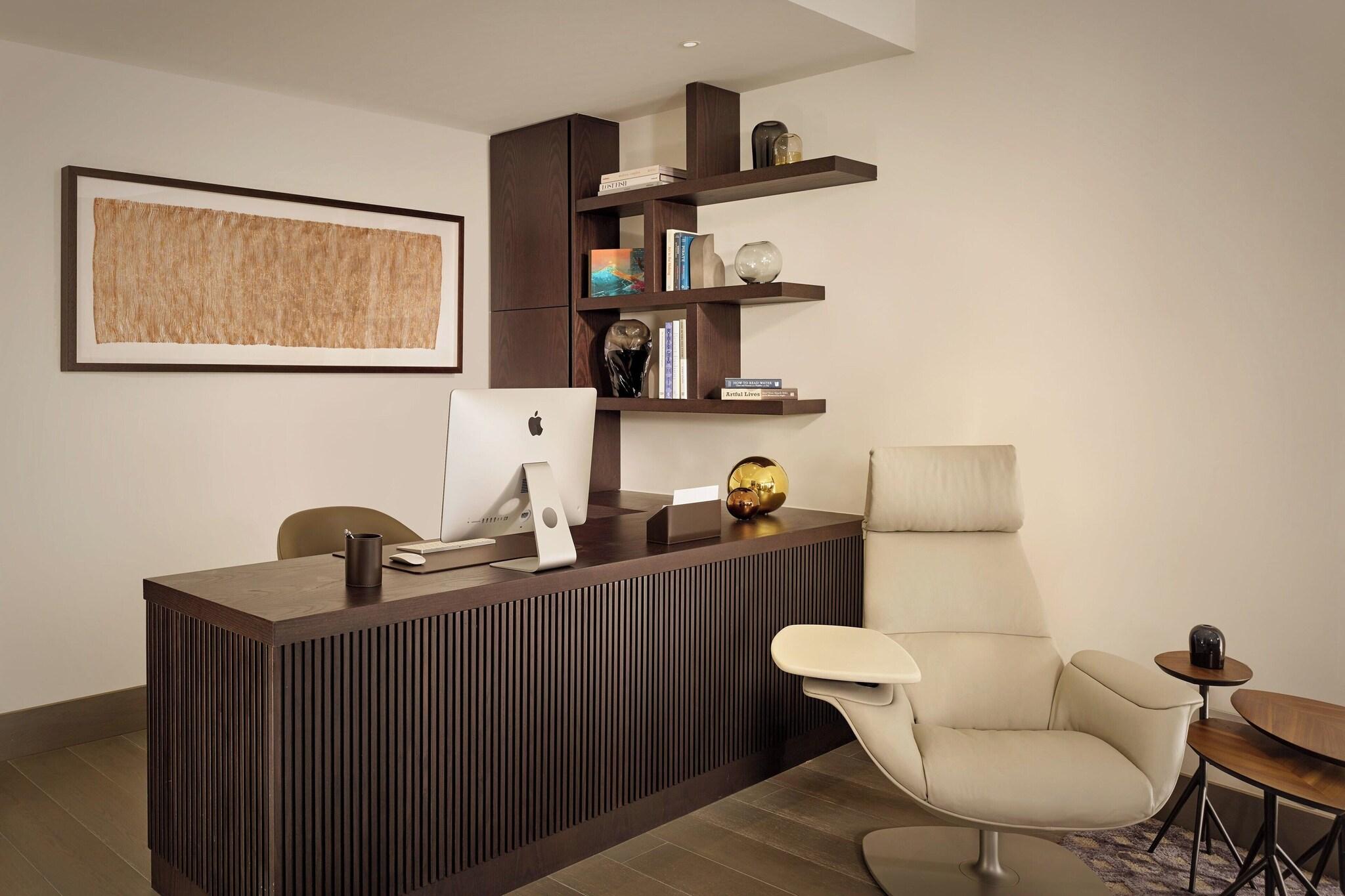 Suite Sea View King Bed