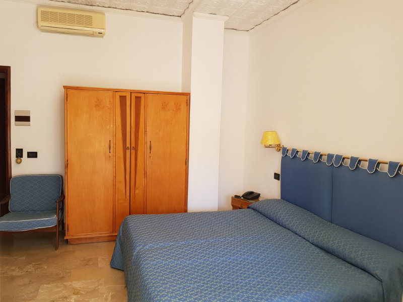 Double Single Side Sea View