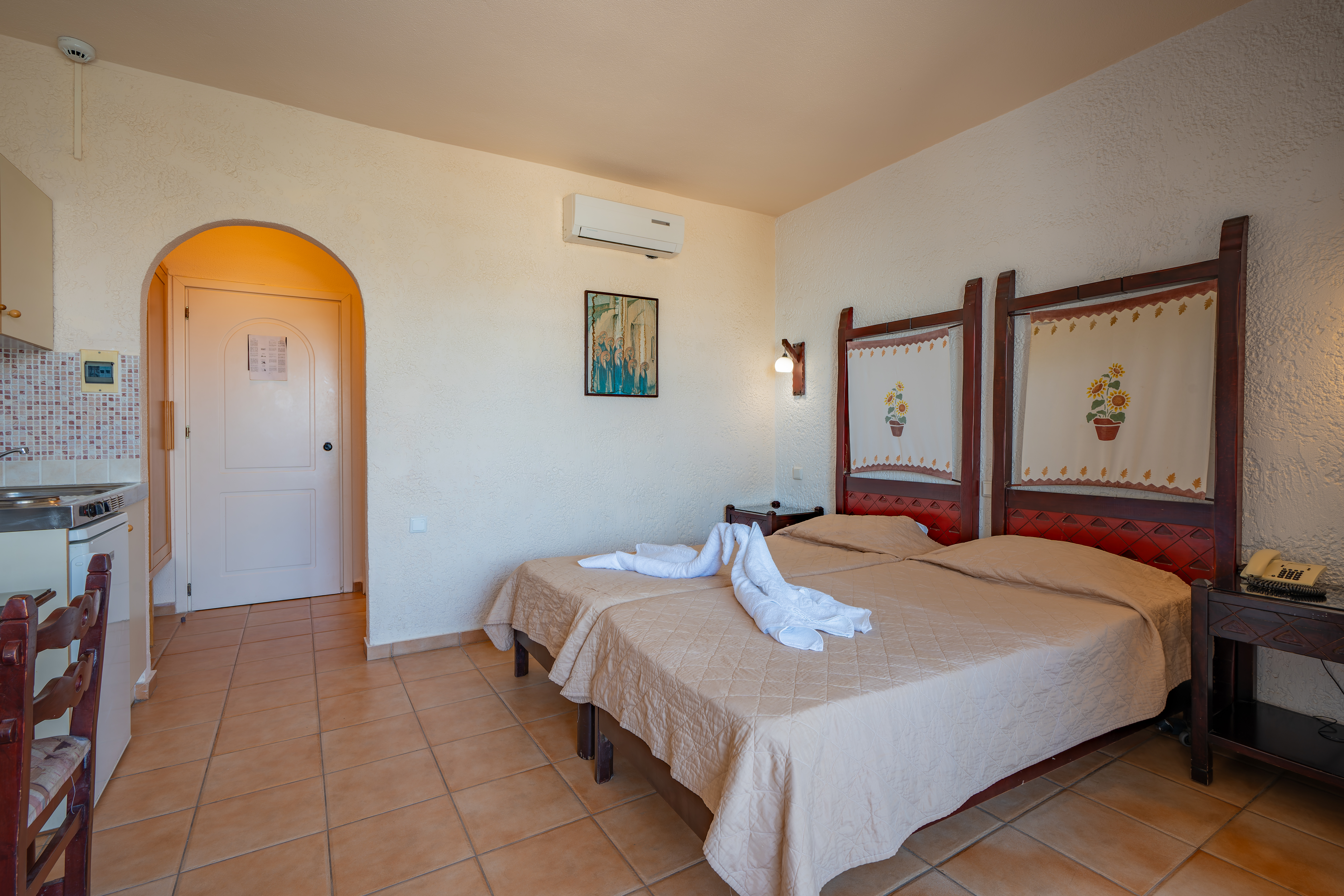 Double or Twin Standard