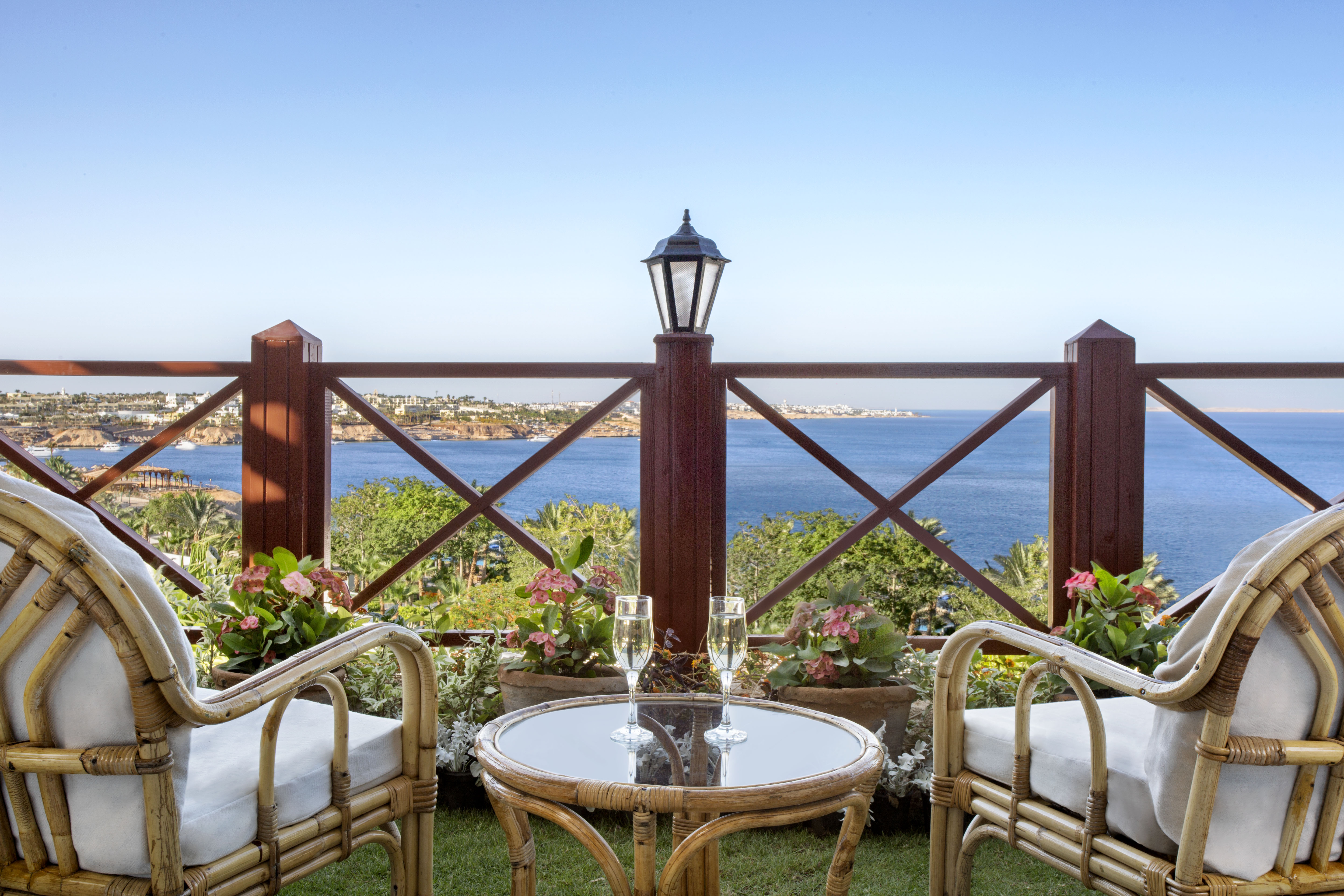 Single Premium Beach Front