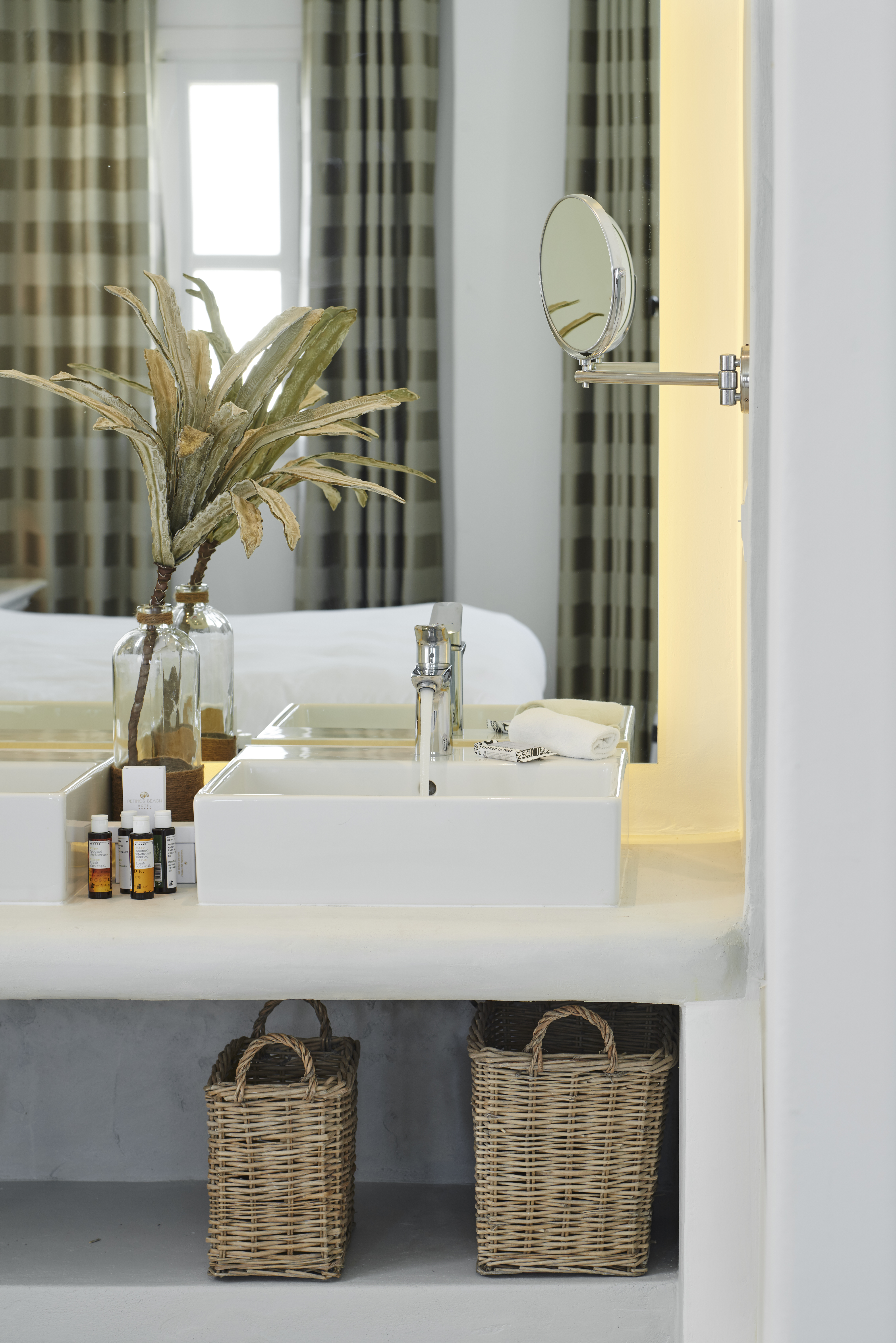 Double or Twin Deluxe Sea View