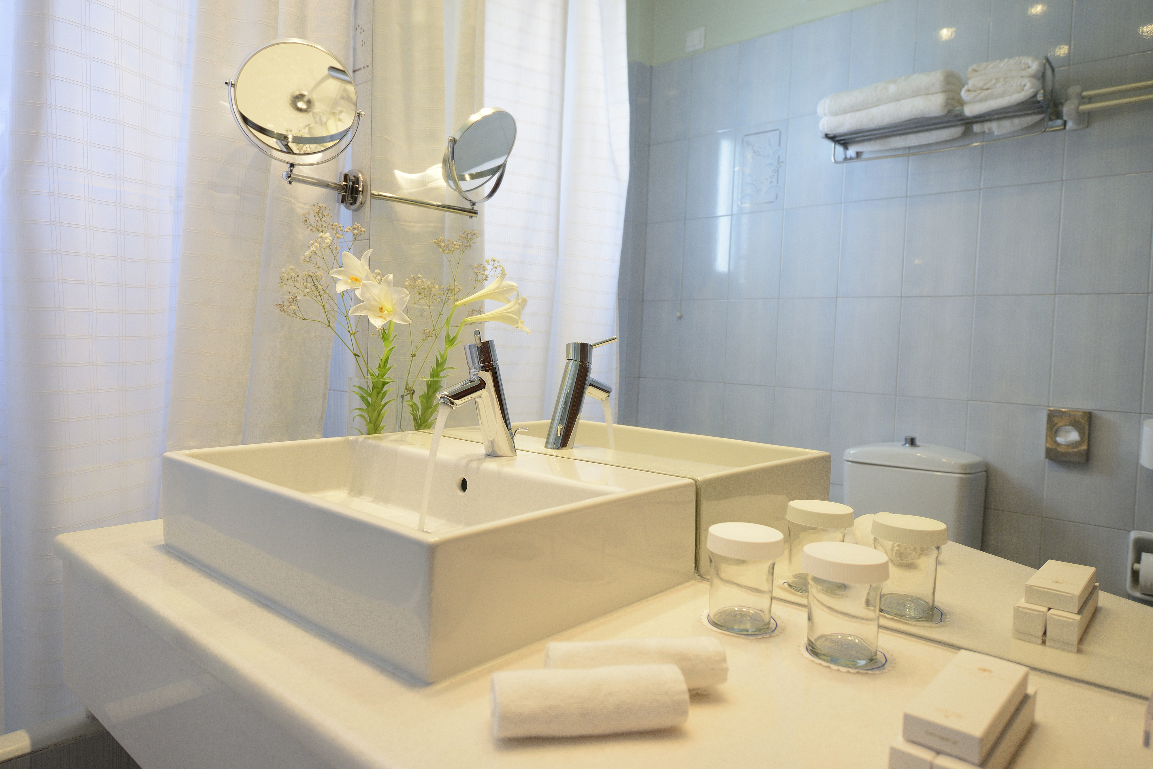 Double or Twin Deluxe Sea View