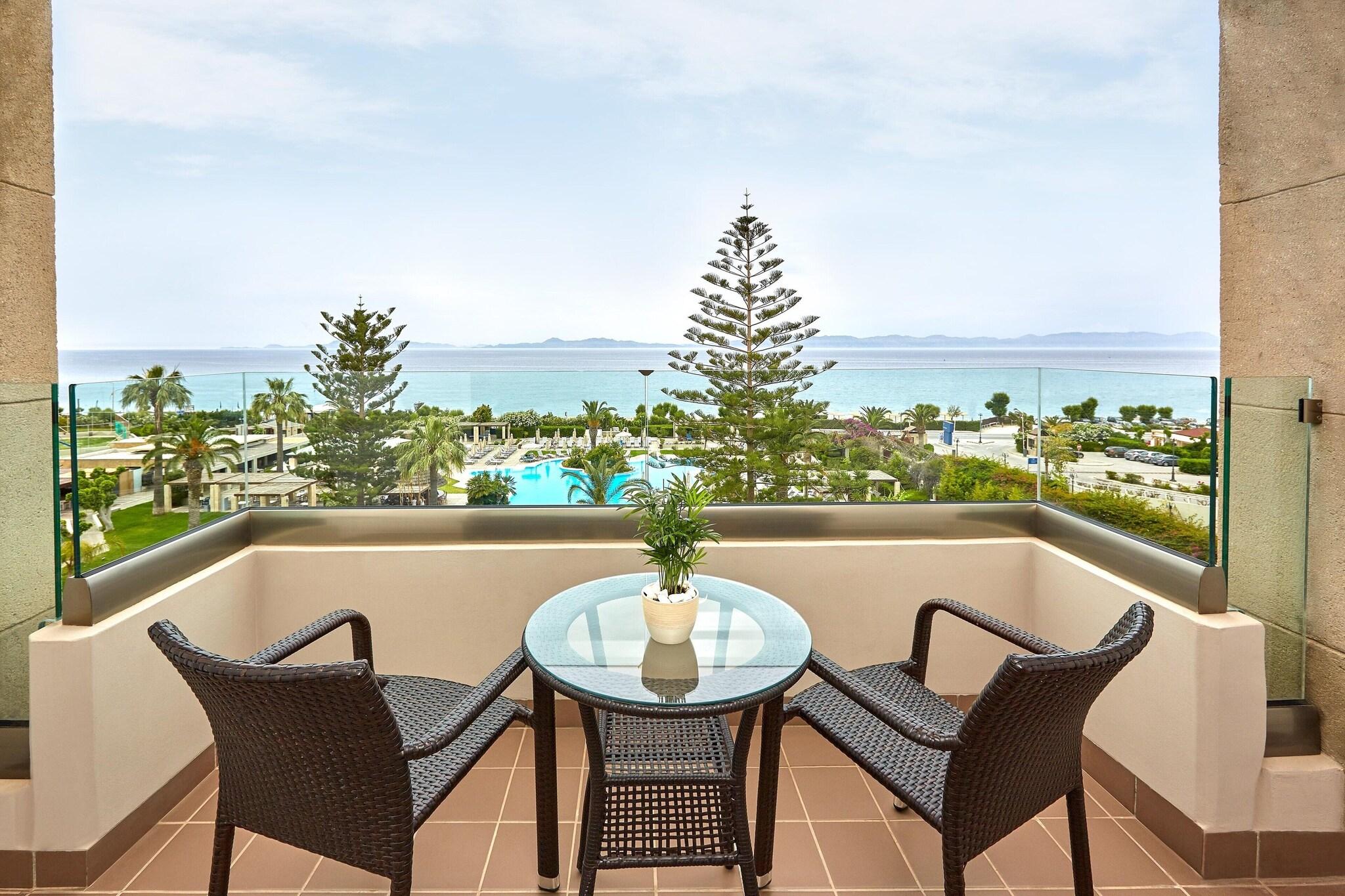 Double Sea View King Bed