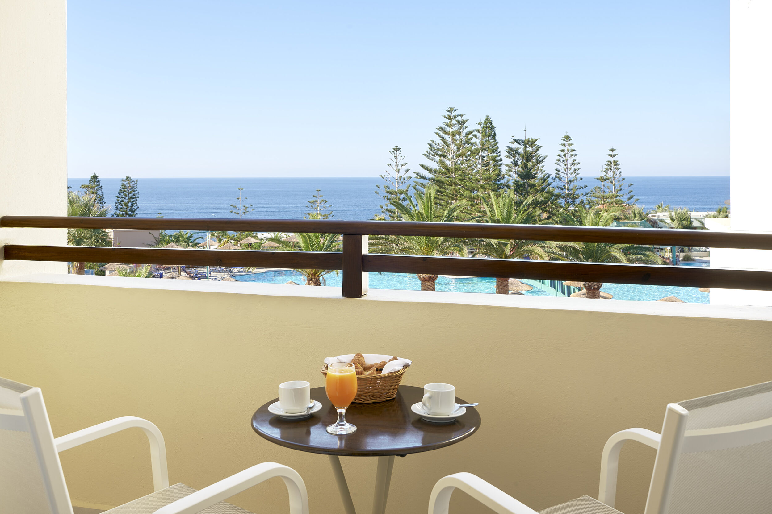 Family Room Sea View