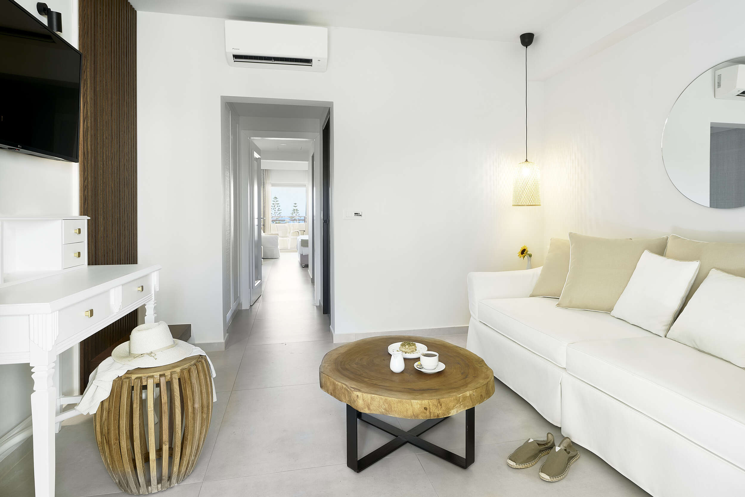 Family Room Garden View