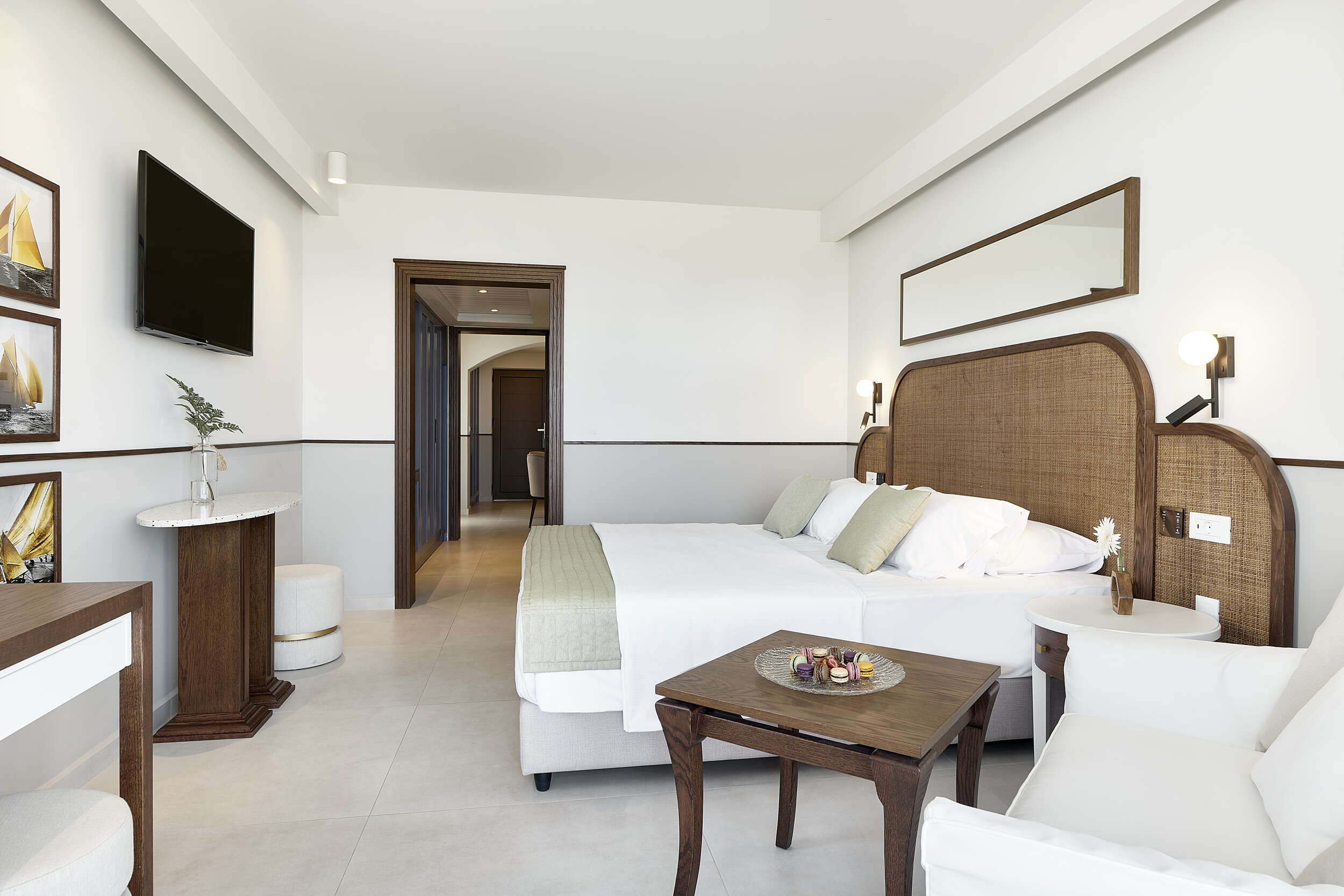 Family Room Garden View