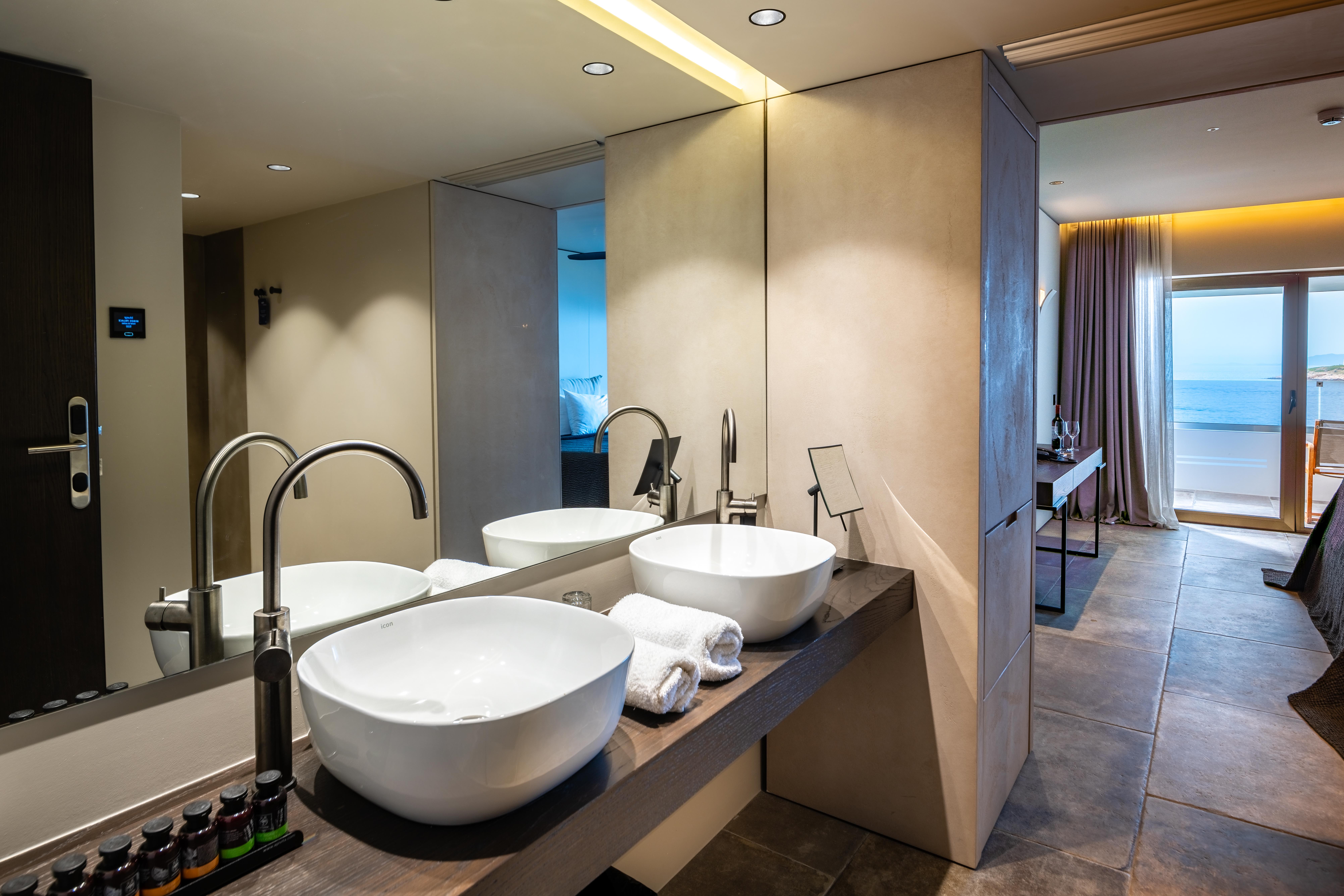 Double or Twin Deluxe