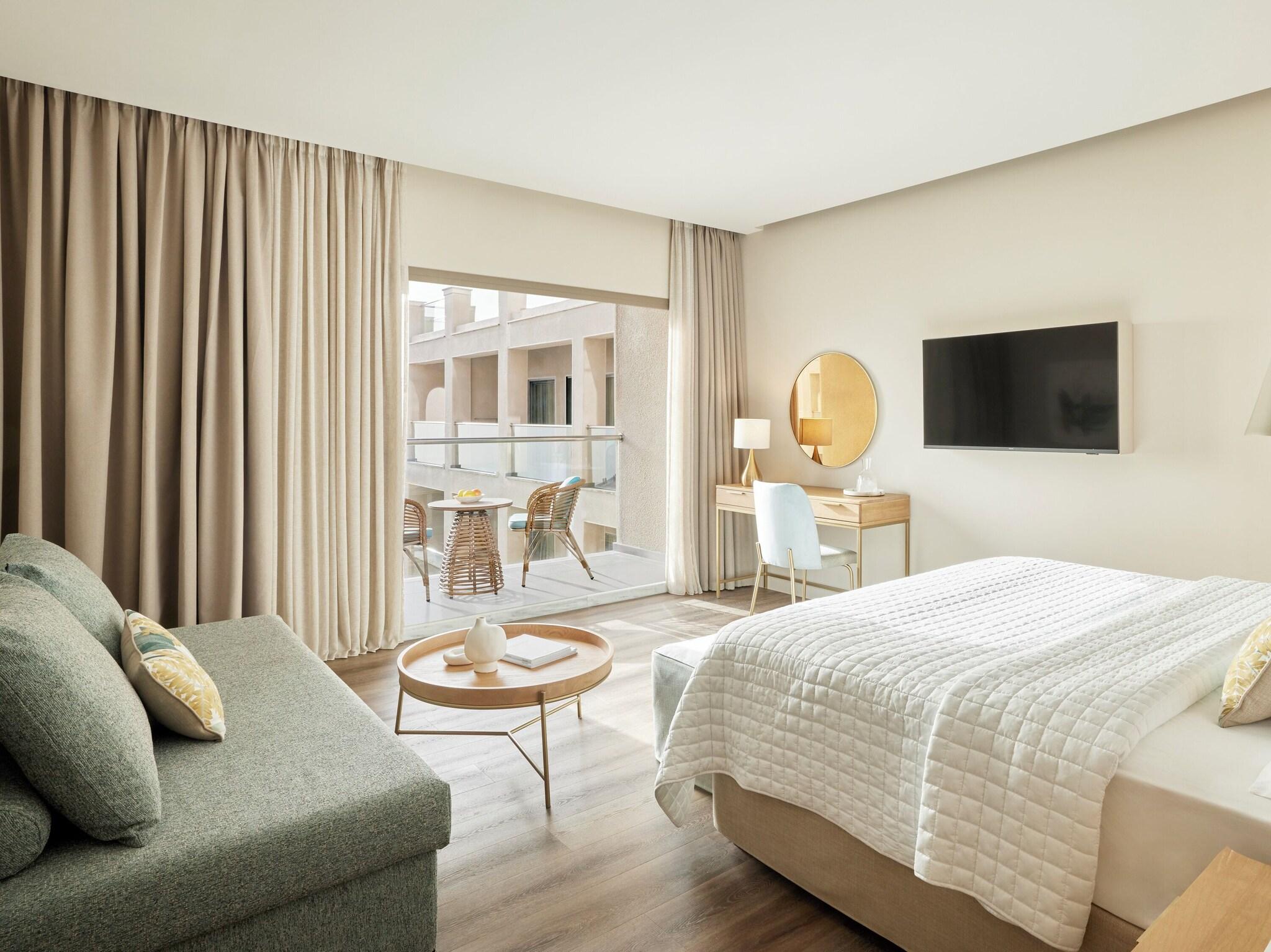 Double Superior with Views