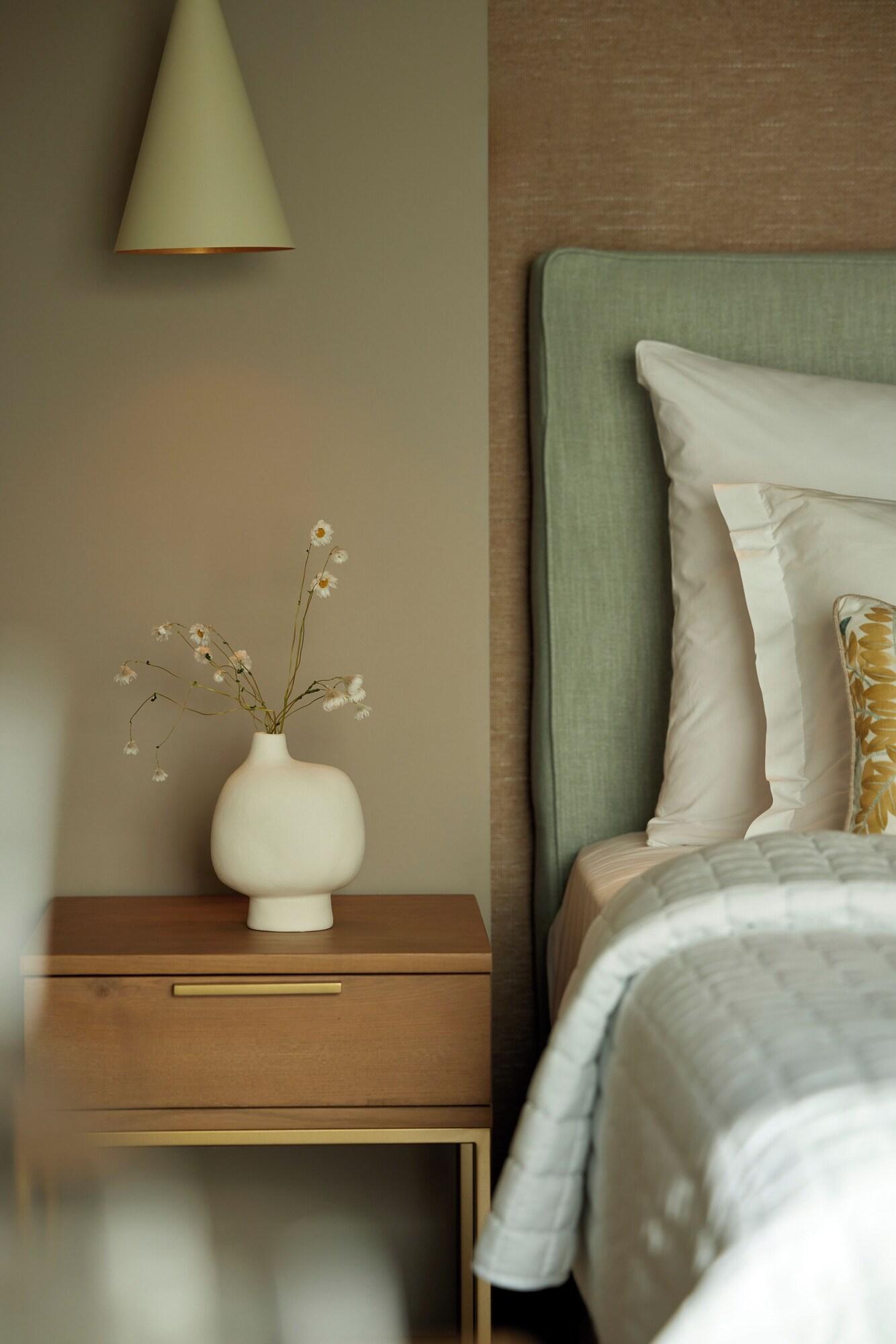 Double Superior with Views