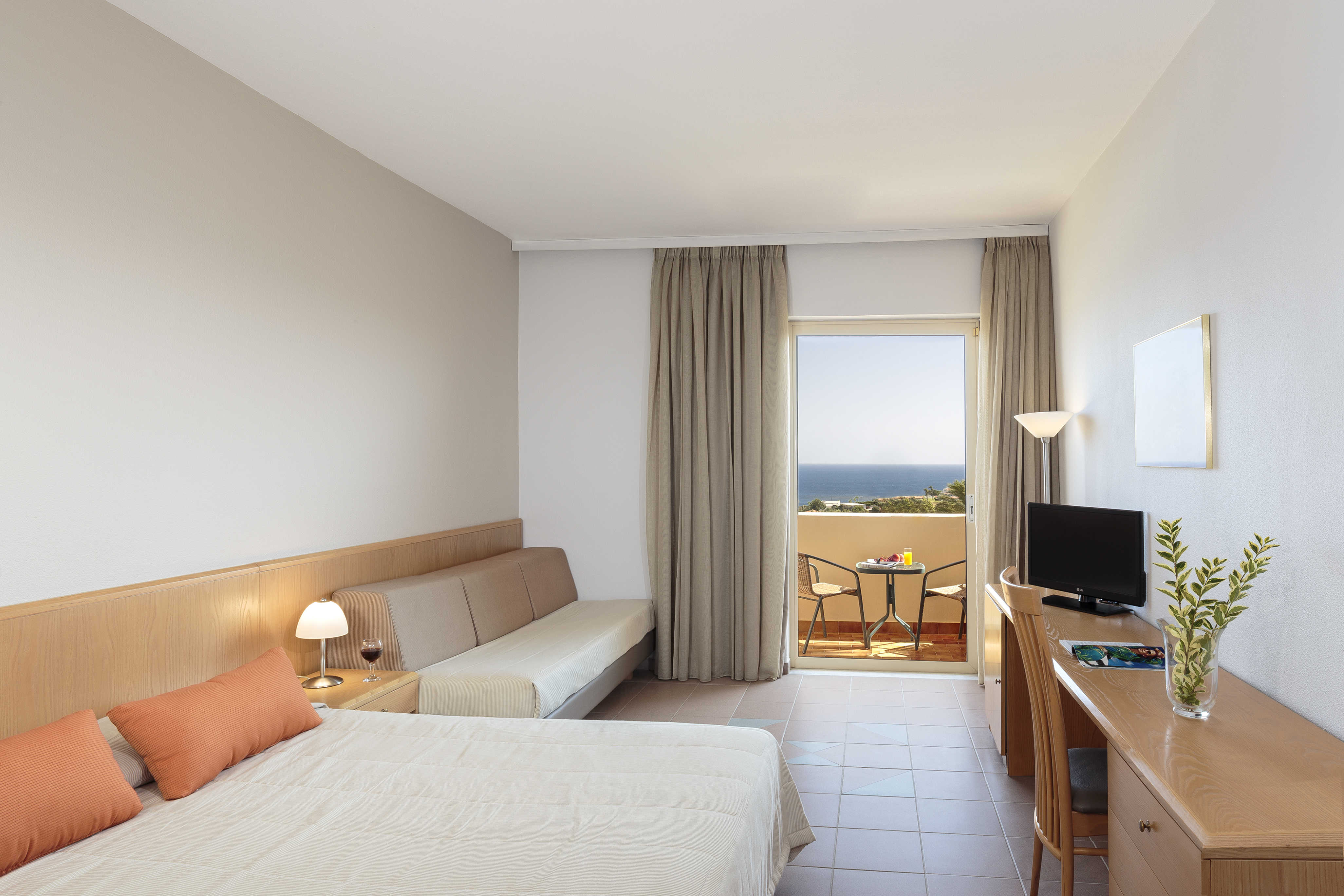 Double or Twin Sea View