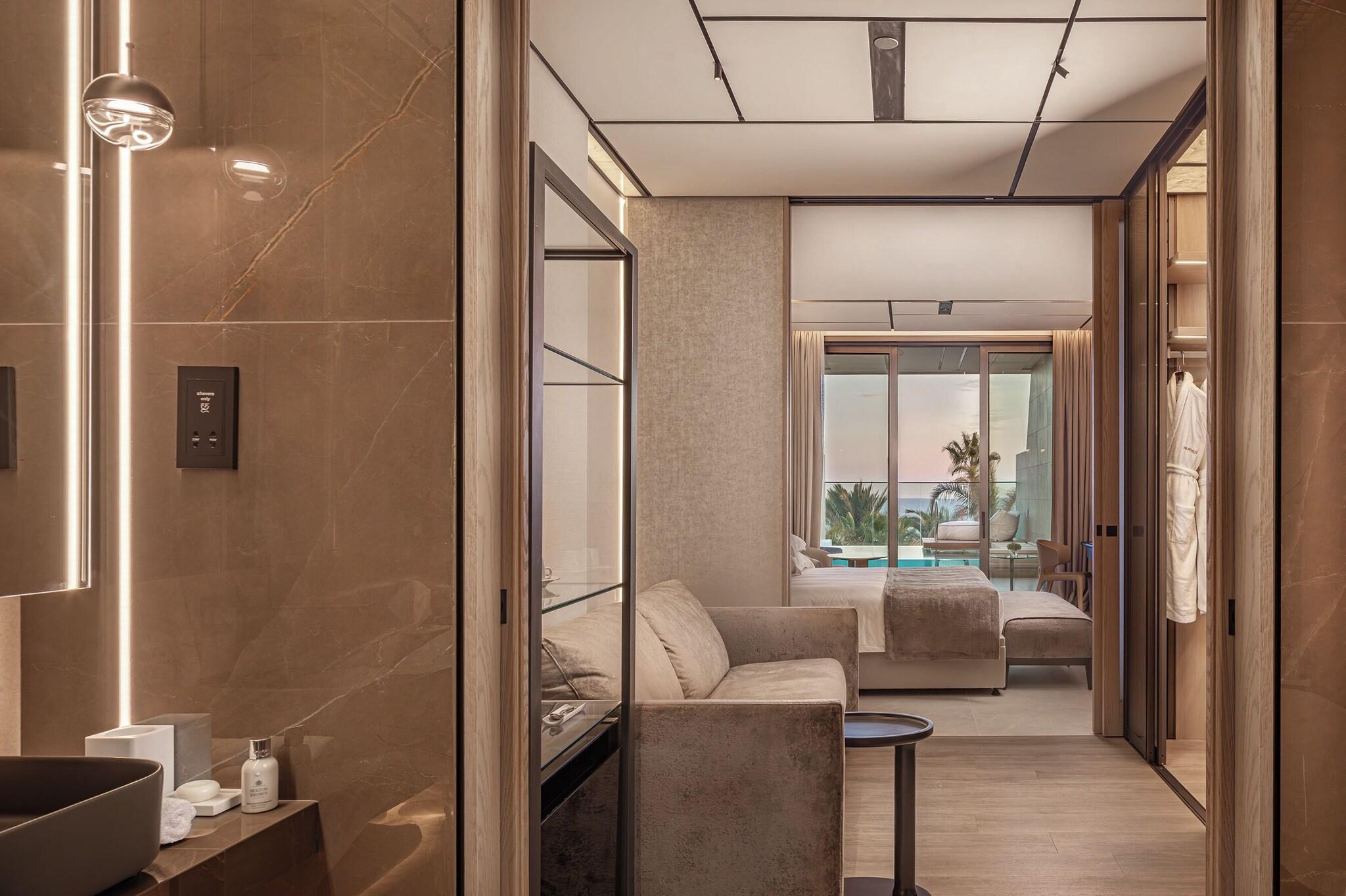 Junior Suite with Private Pool