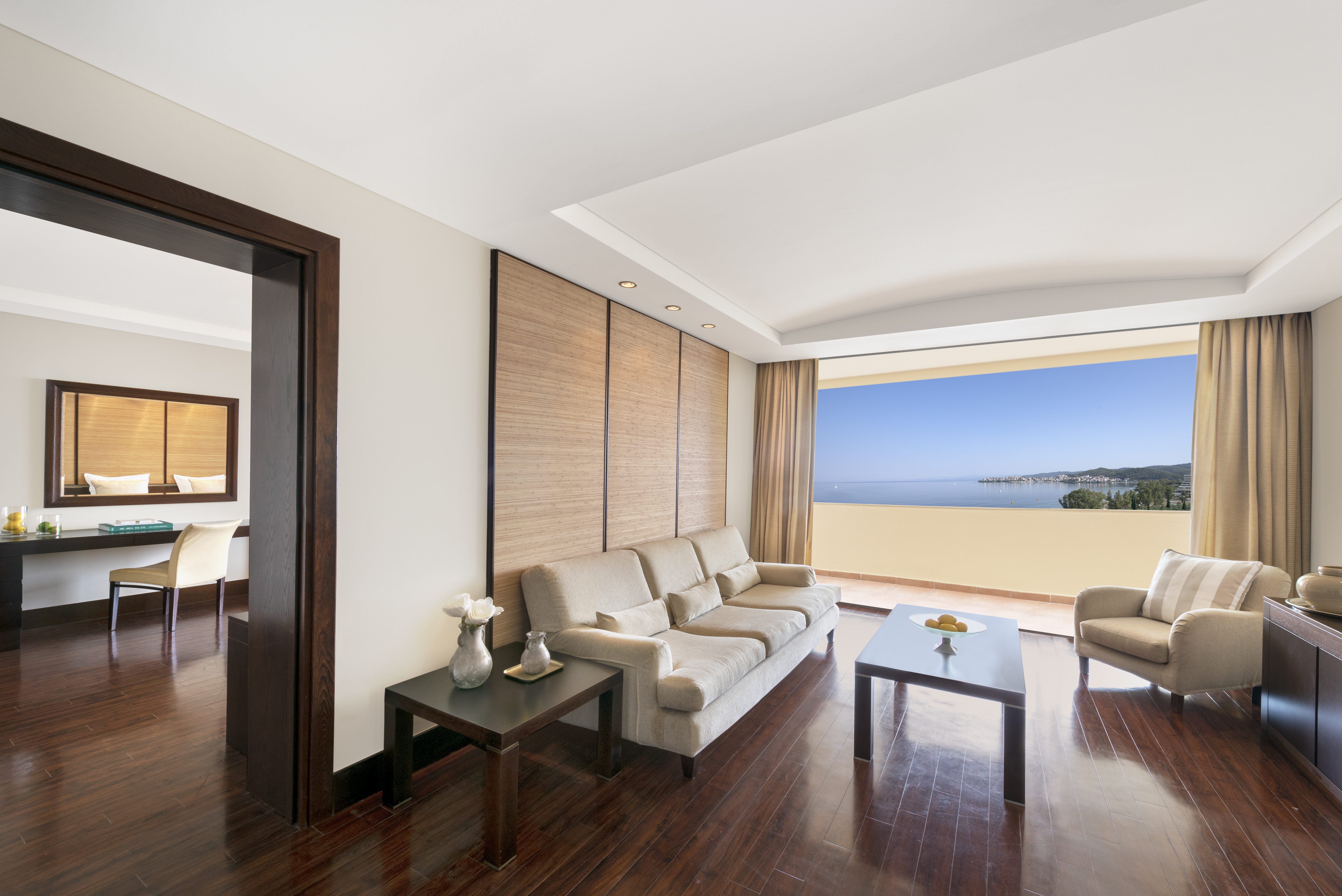 Suite Side Sea View Two Bedrooms