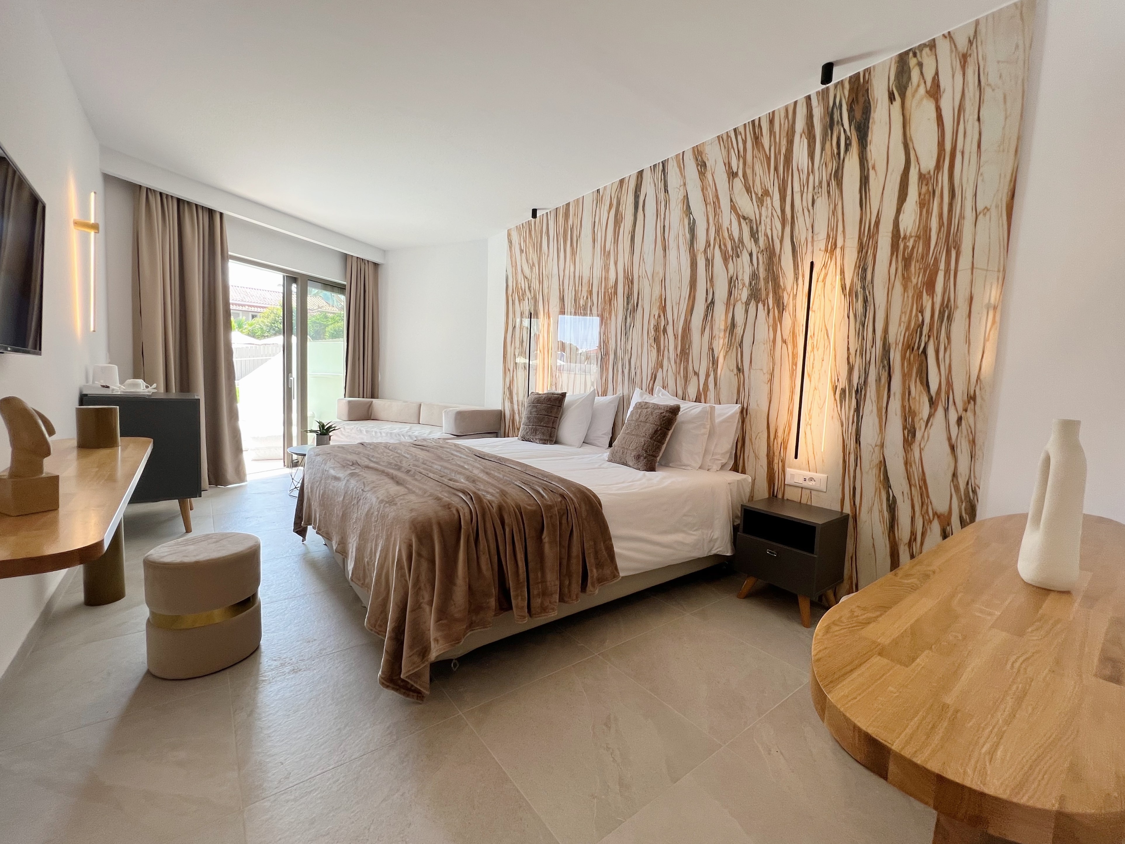 Junior Suite with Private Pool