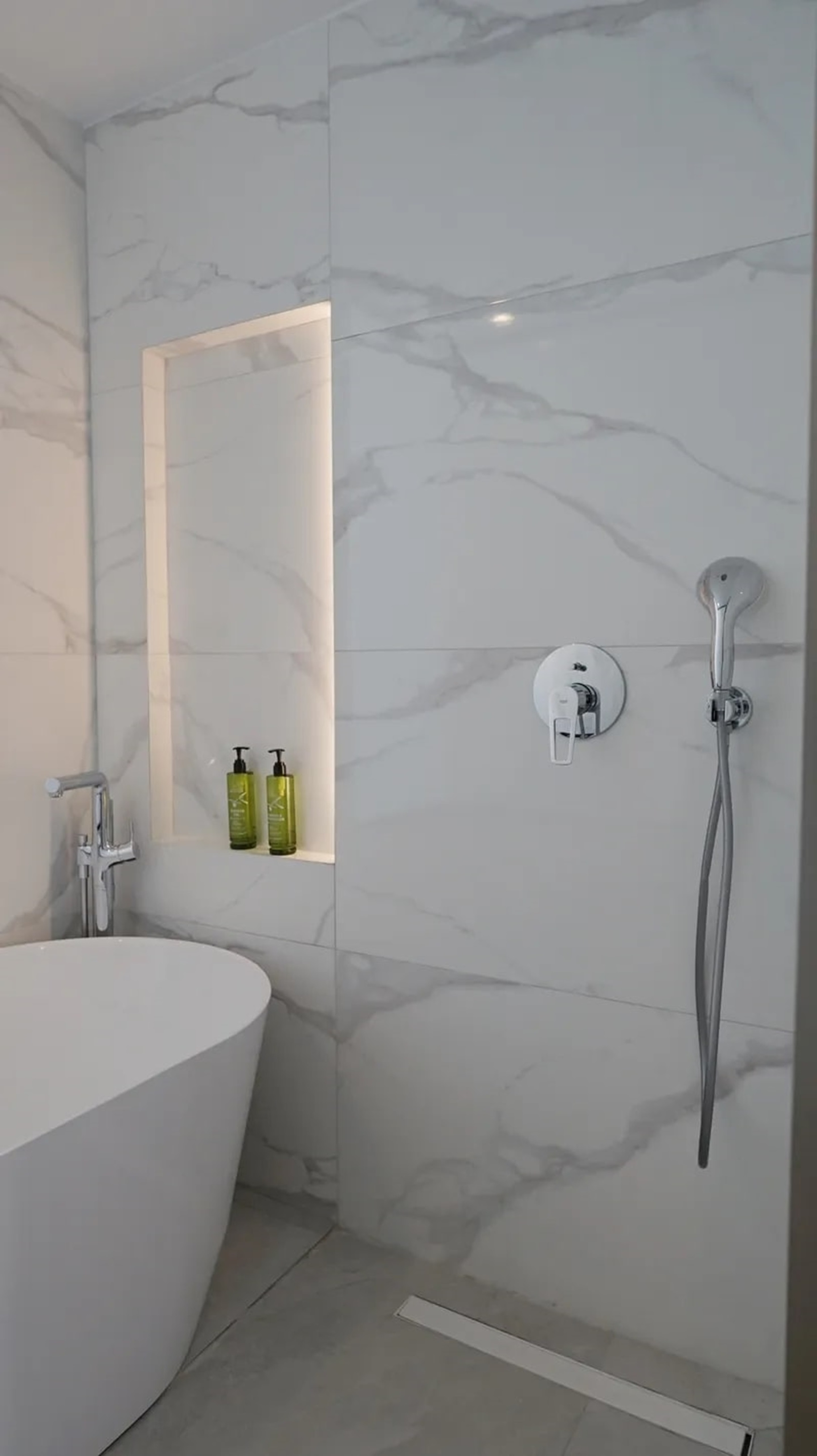 Junior Suite King Size Bed