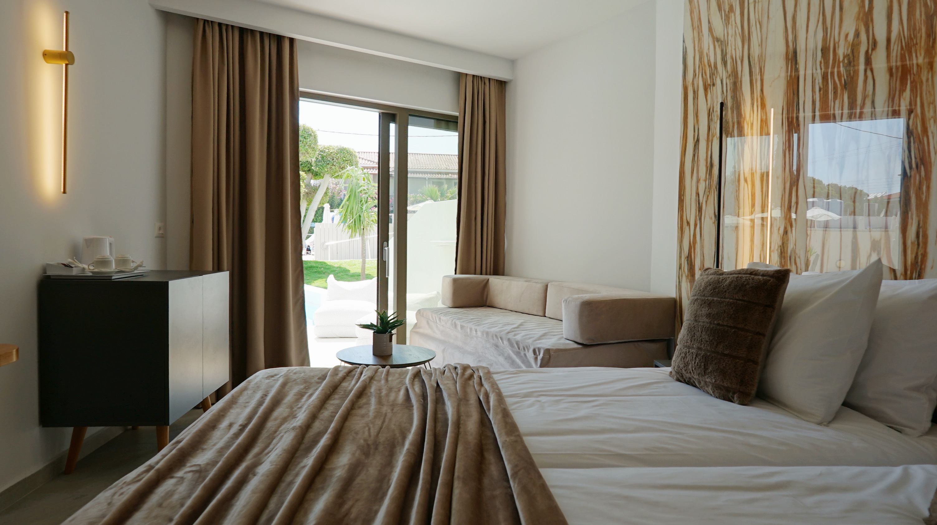 Junior Suite with Private Pool