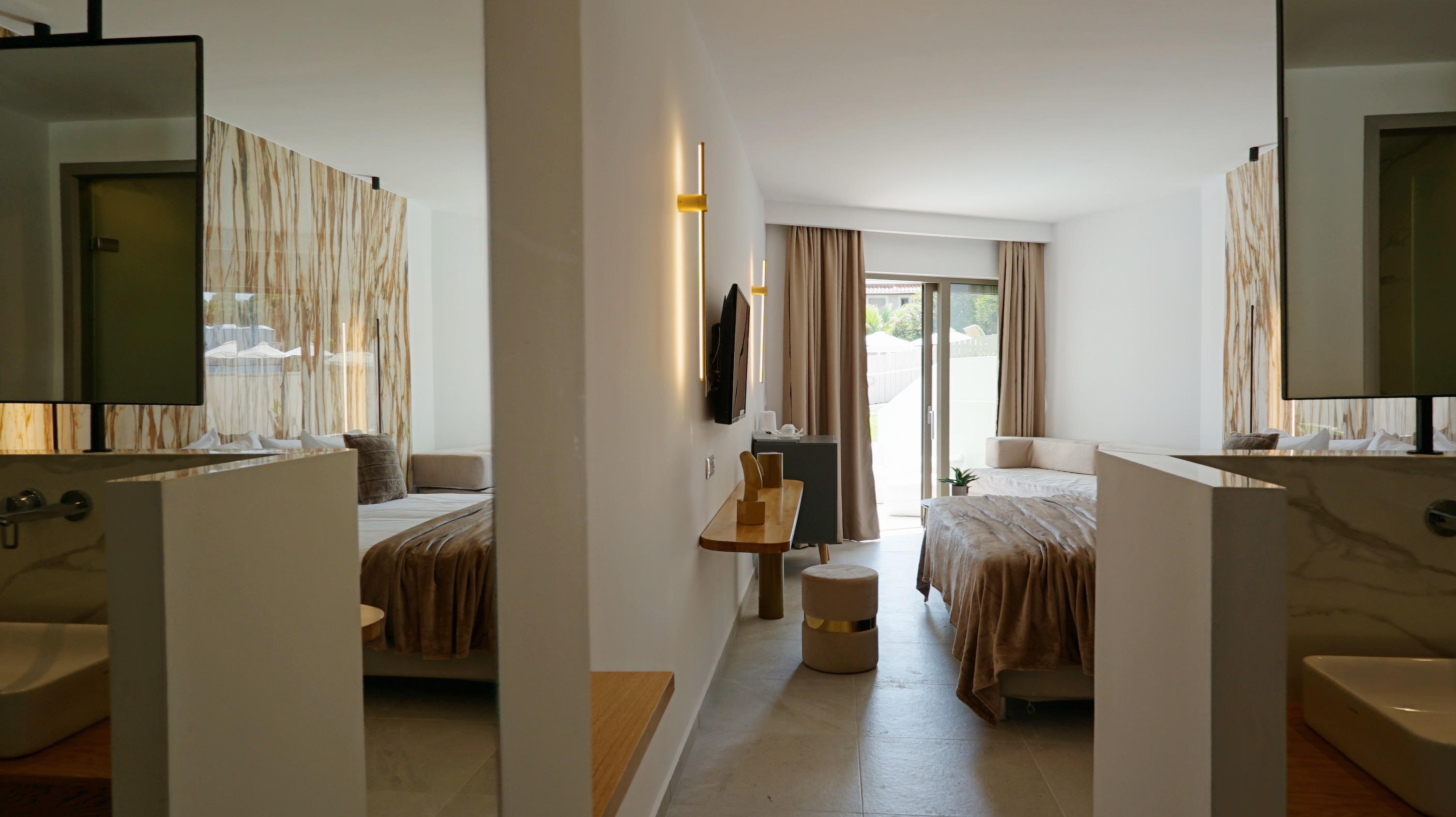 Junior Suite with Private Pool