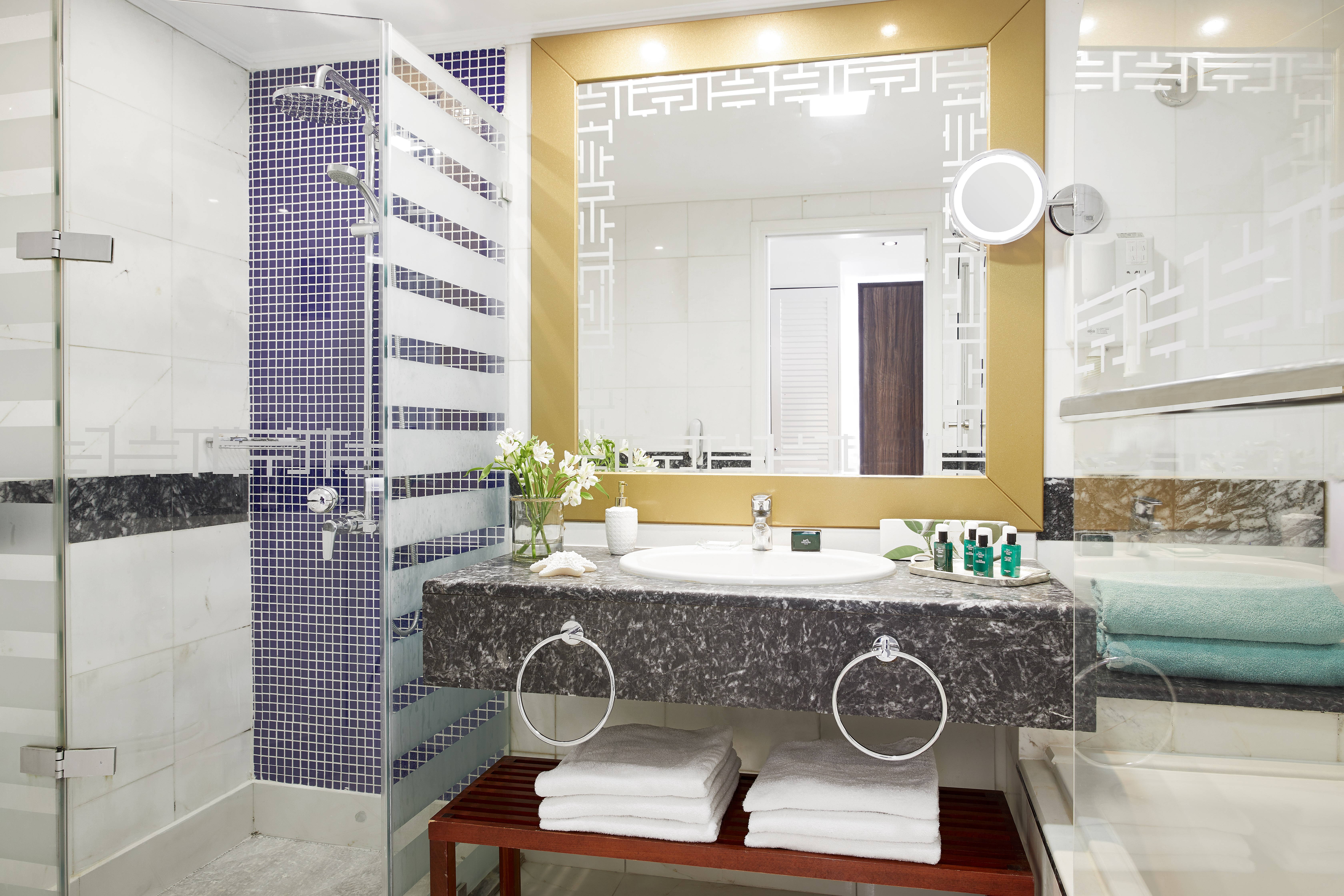 Double or Twin Sea View