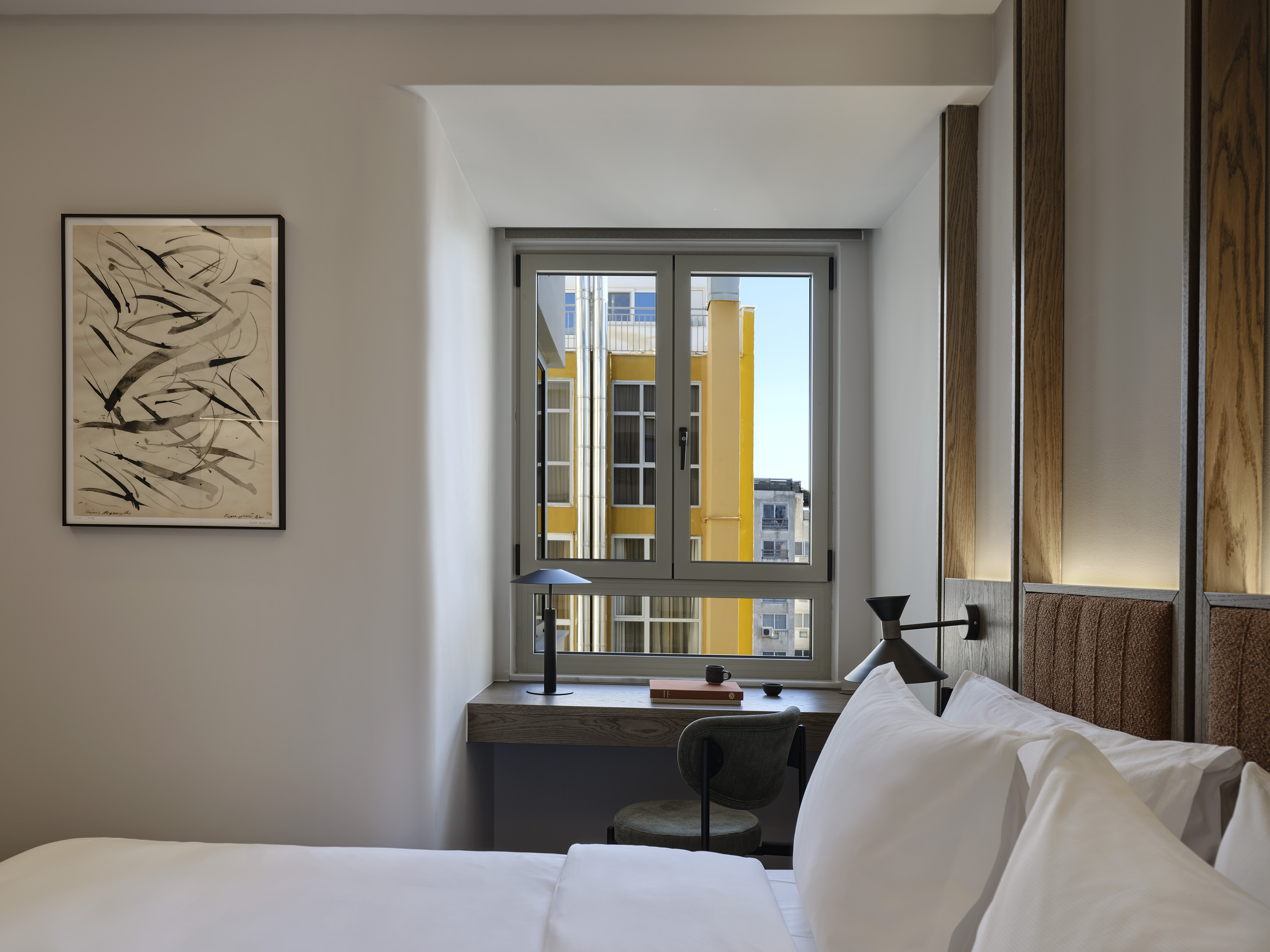 Double or Twin Standard