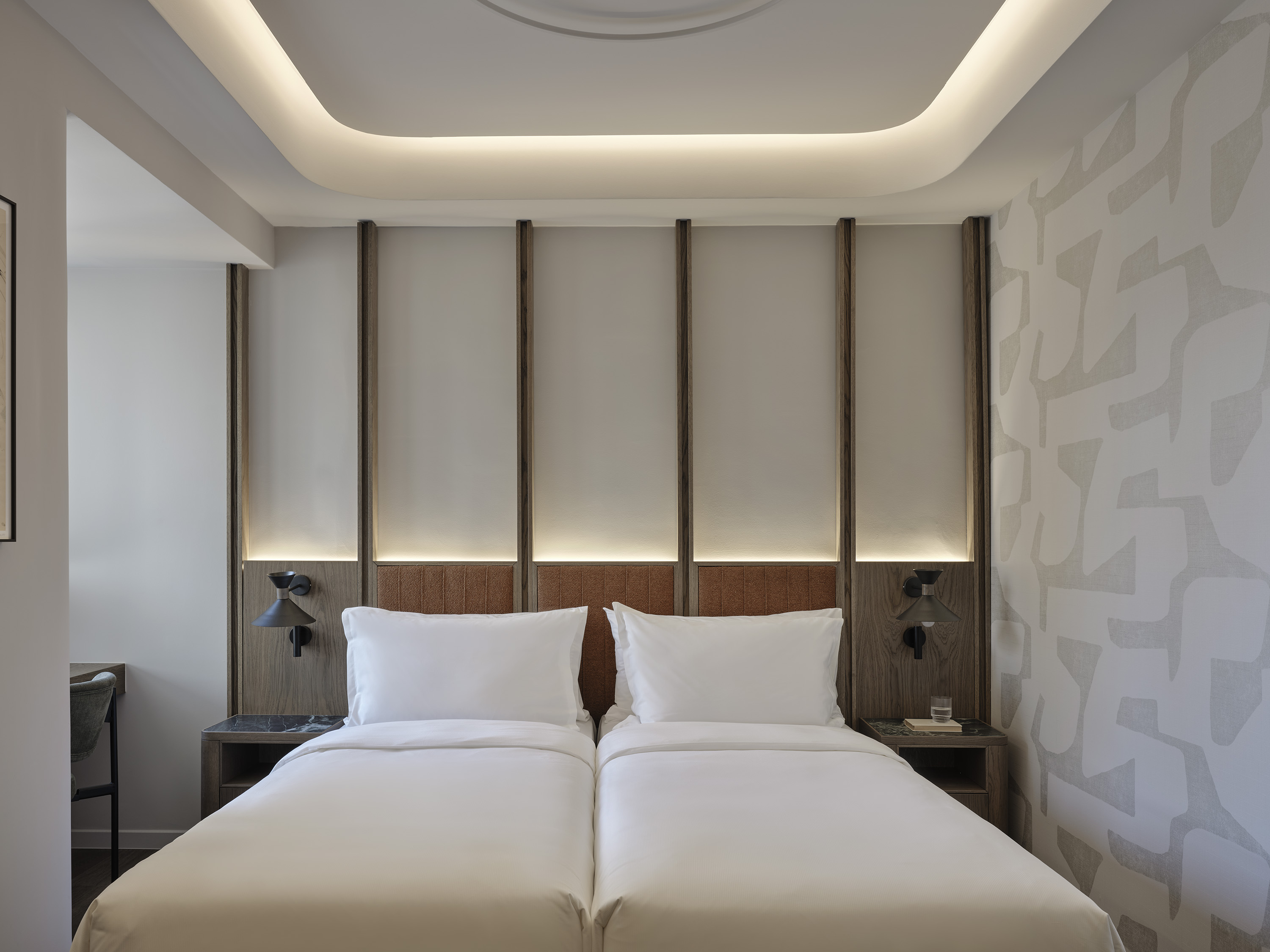 Double or Twin Standard